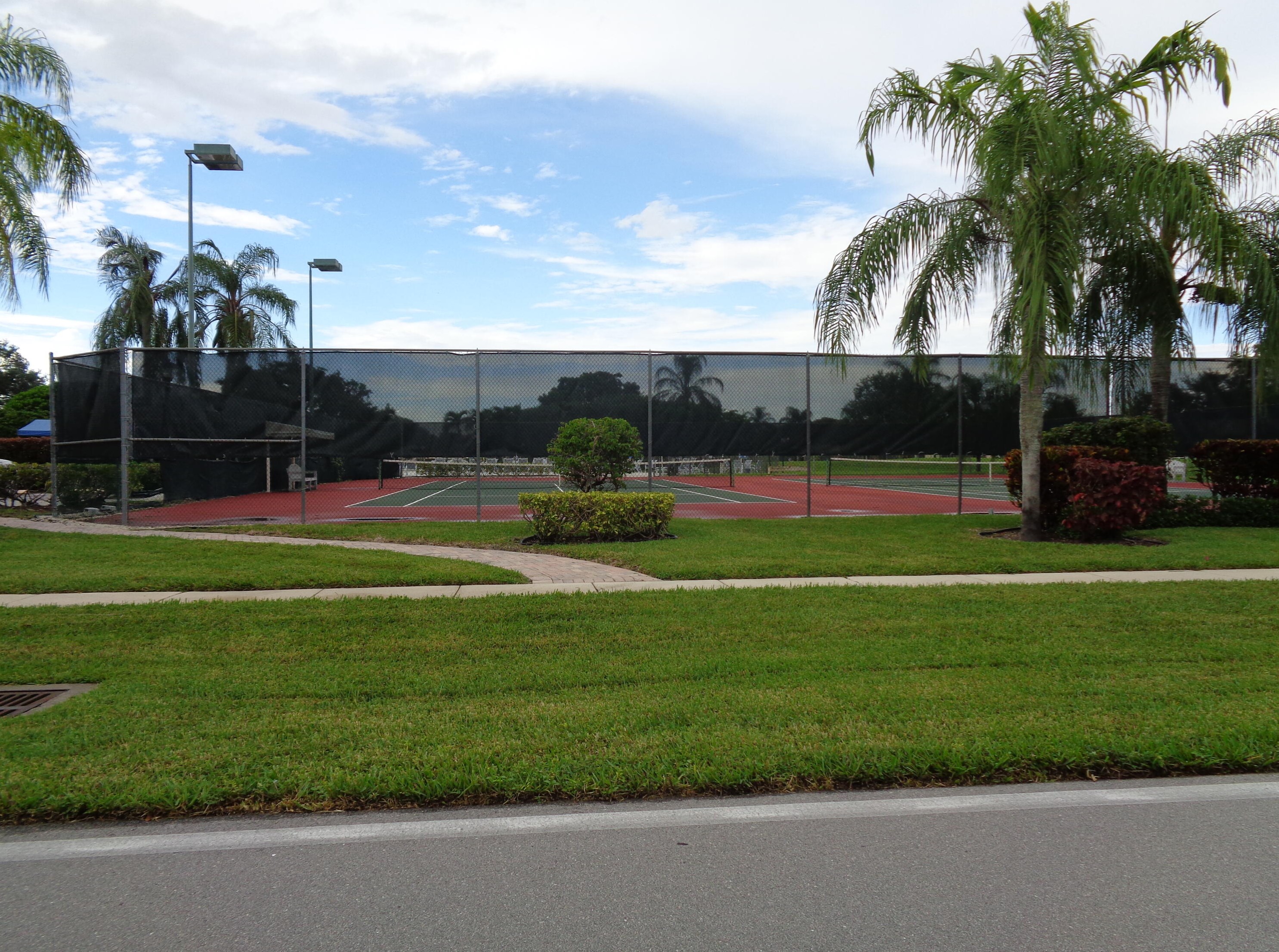 9160 Fairbanks Ln, Boca Raton FL  33496-6660 exterior