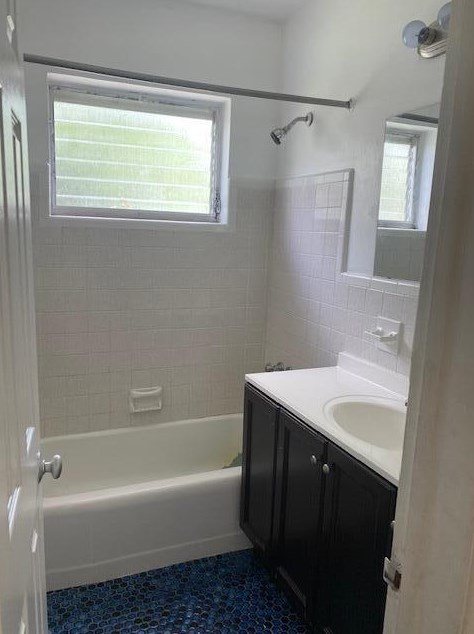 7530 Ramona St, Hollywood FL 33023-2460 exterior