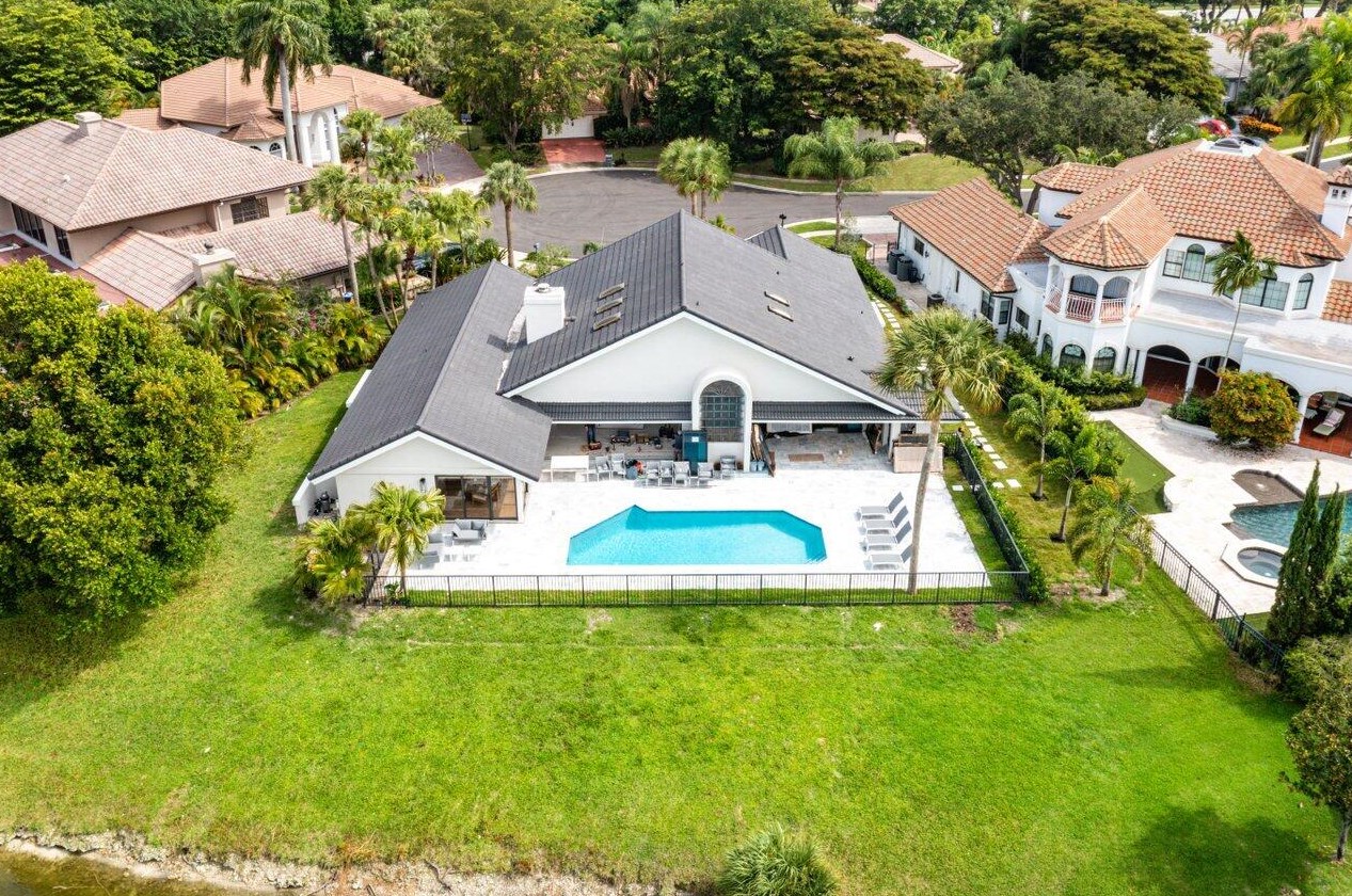 7280 Campana Ct, Boca Raton FL  33433-6934 exterior