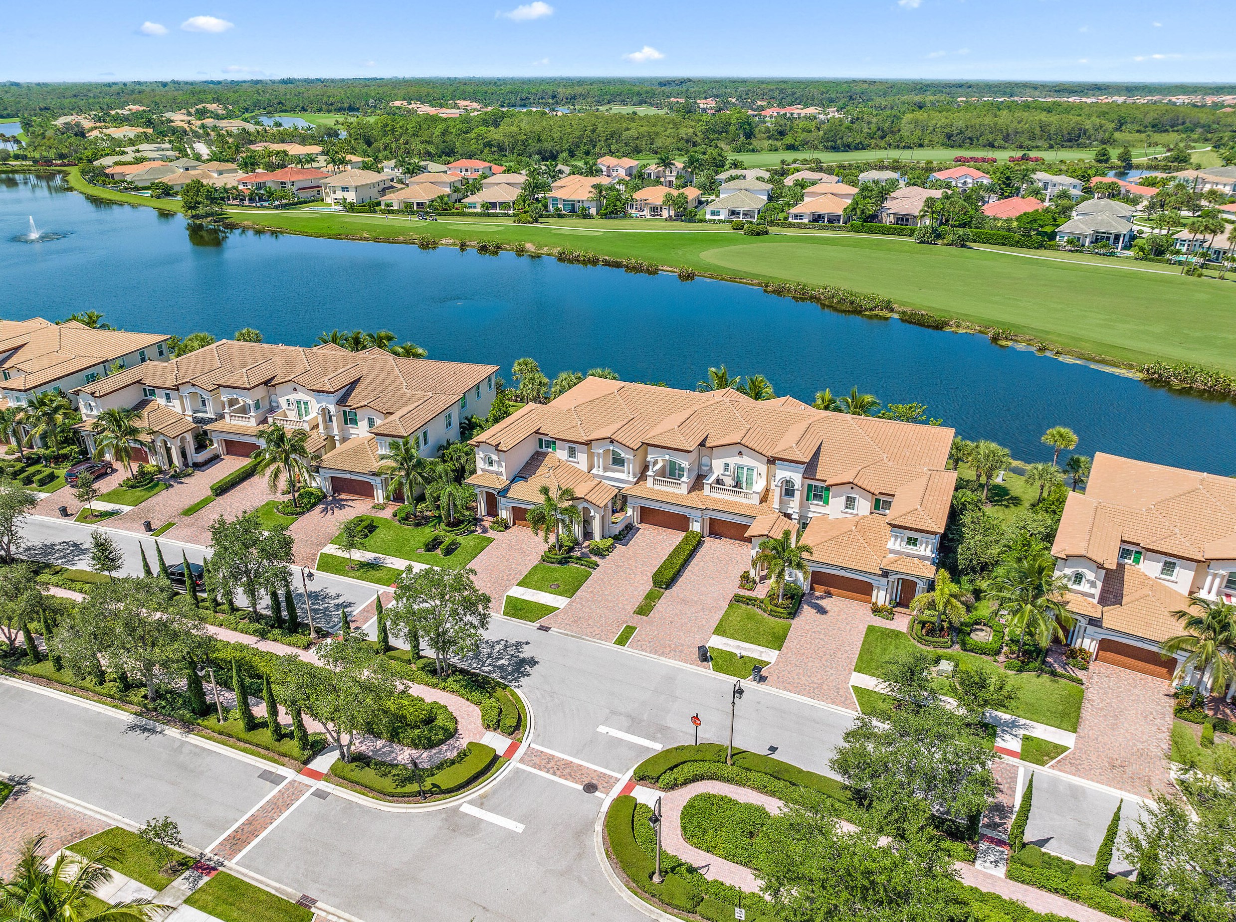 151 Tresana Blvd, Jupiter FL  33478-5428 exterior
