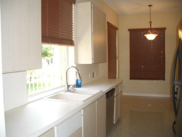 246 Hampton Pl, Jupiter FL  33458-8129 exterior