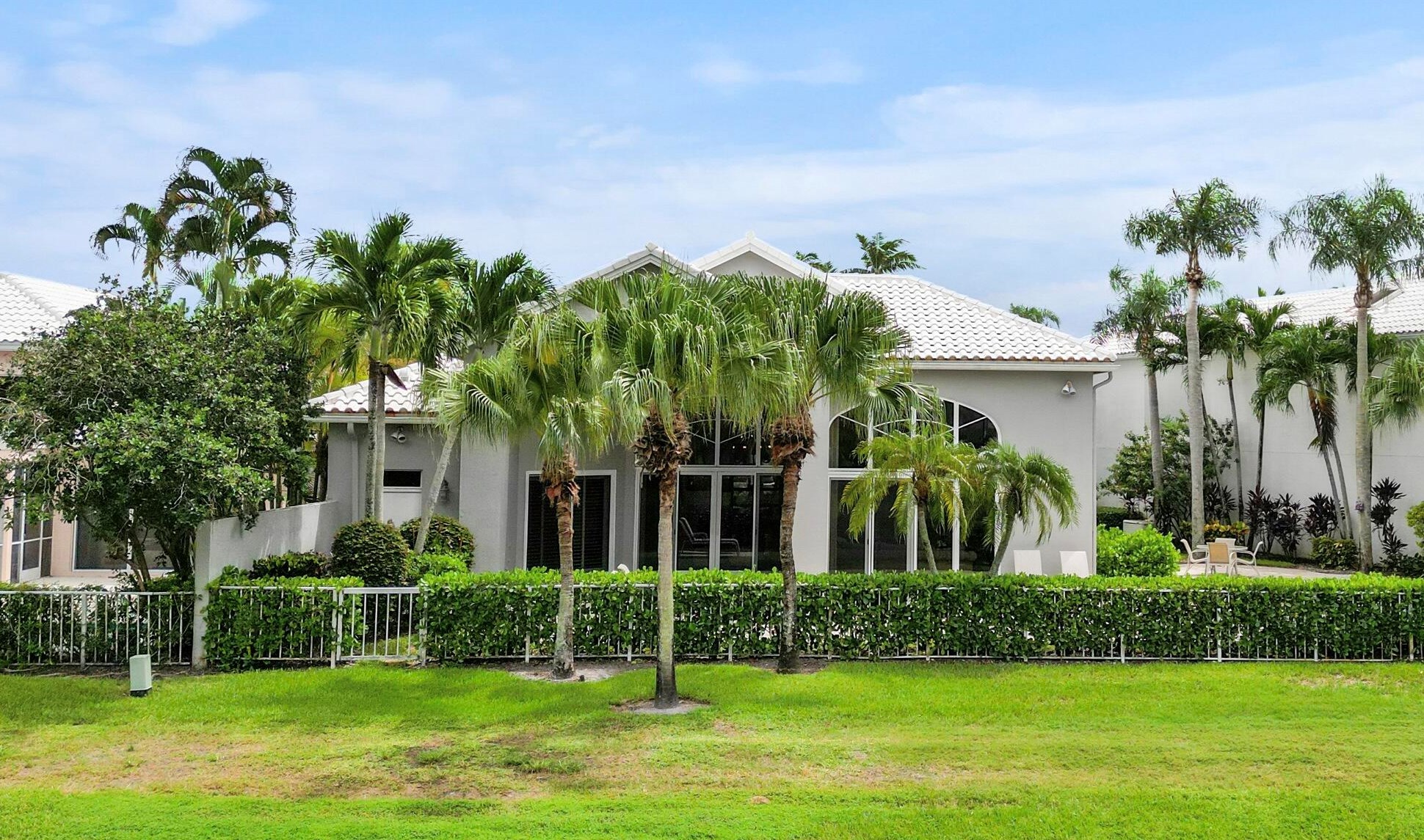 17311 Bridleway Trl, Boca Raton FL 33496-3210 exterior