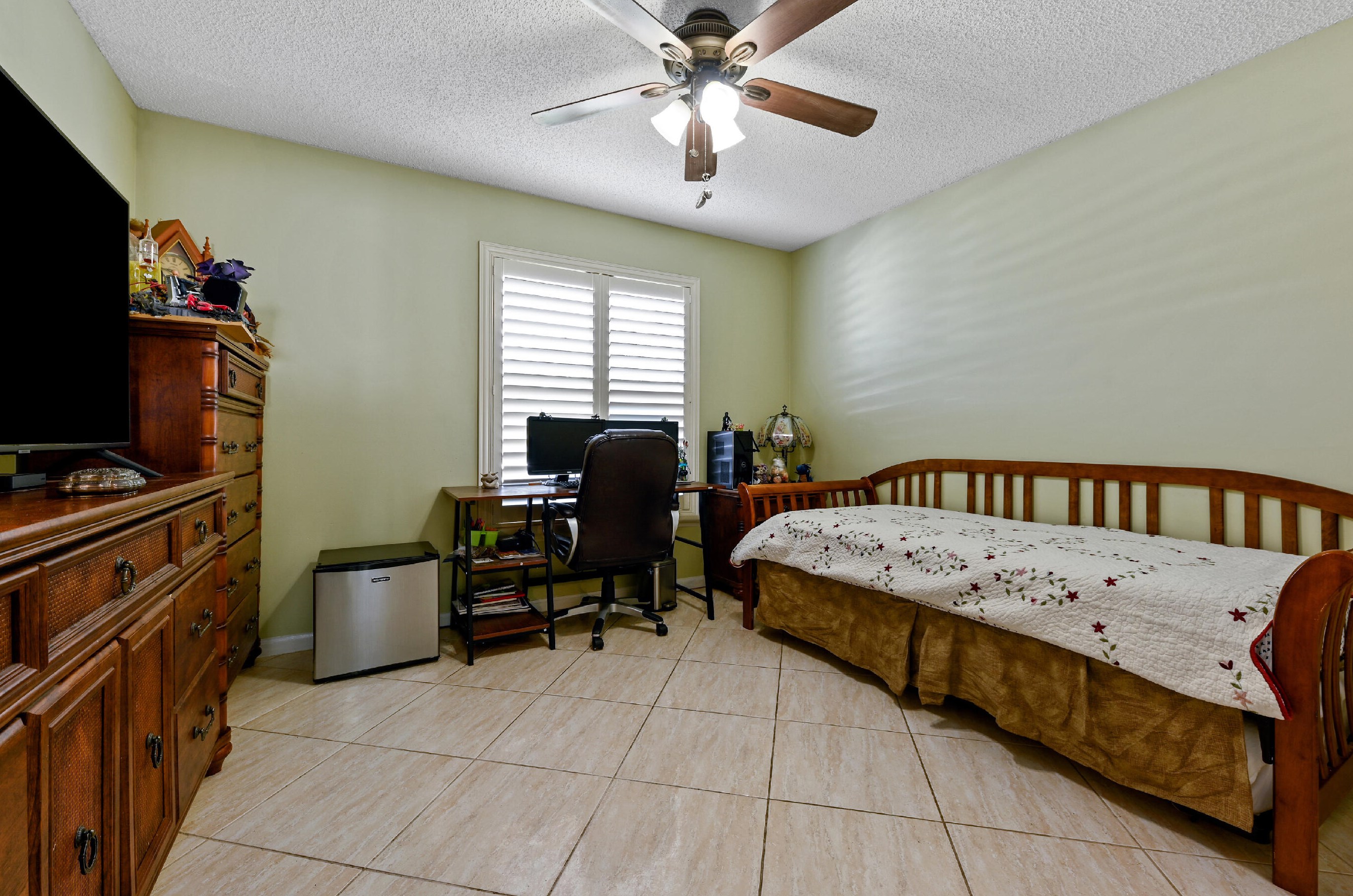 6428 Barton Crk Cir, Lake Worth FL 33463-6548 exterior
