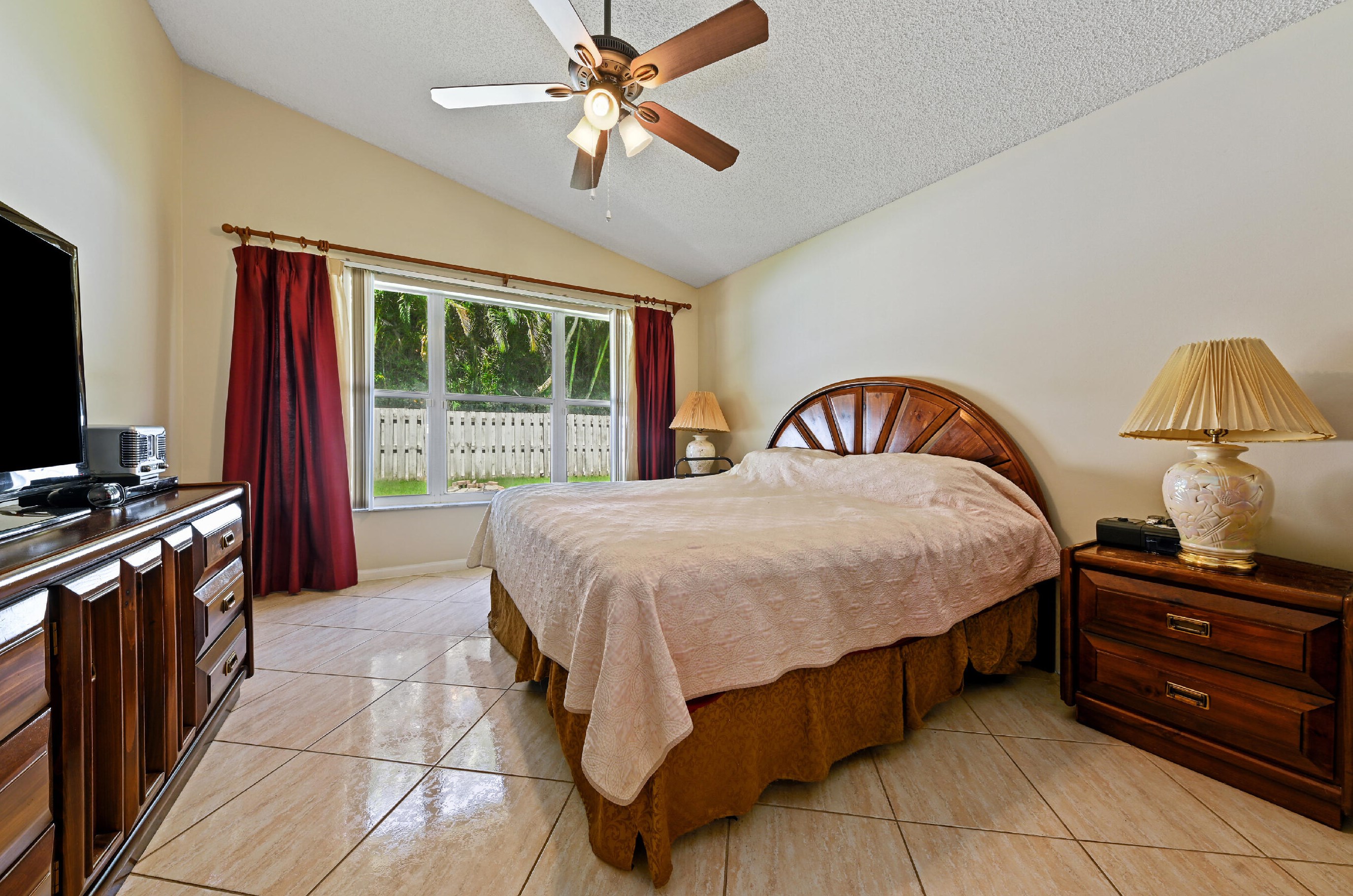 6428 Barton Crk Cir, Lake Worth FL 33463-6548 exterior