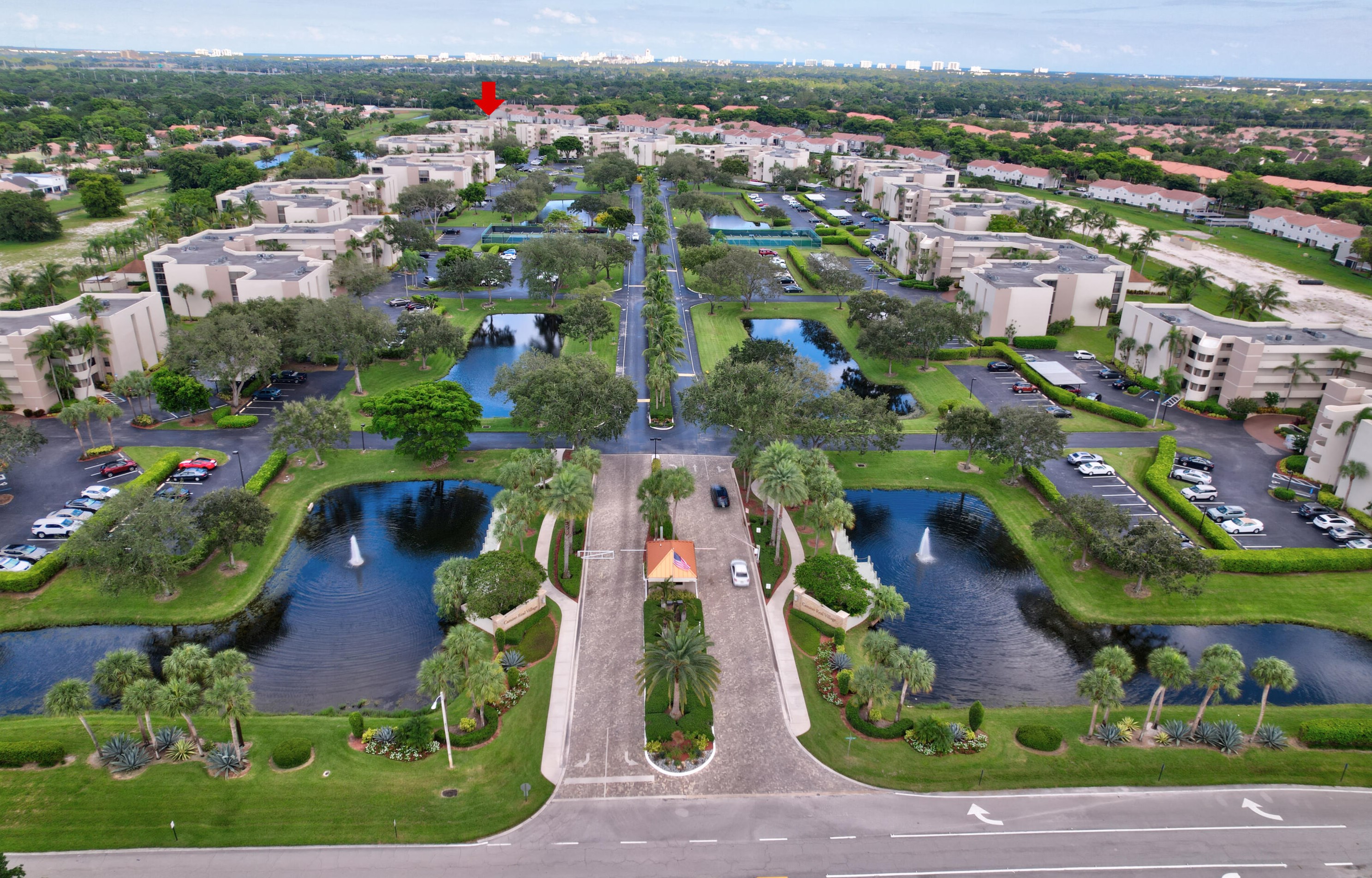 5650 Camino Del Sol, Boca Raton FL  33433-5808 exterior