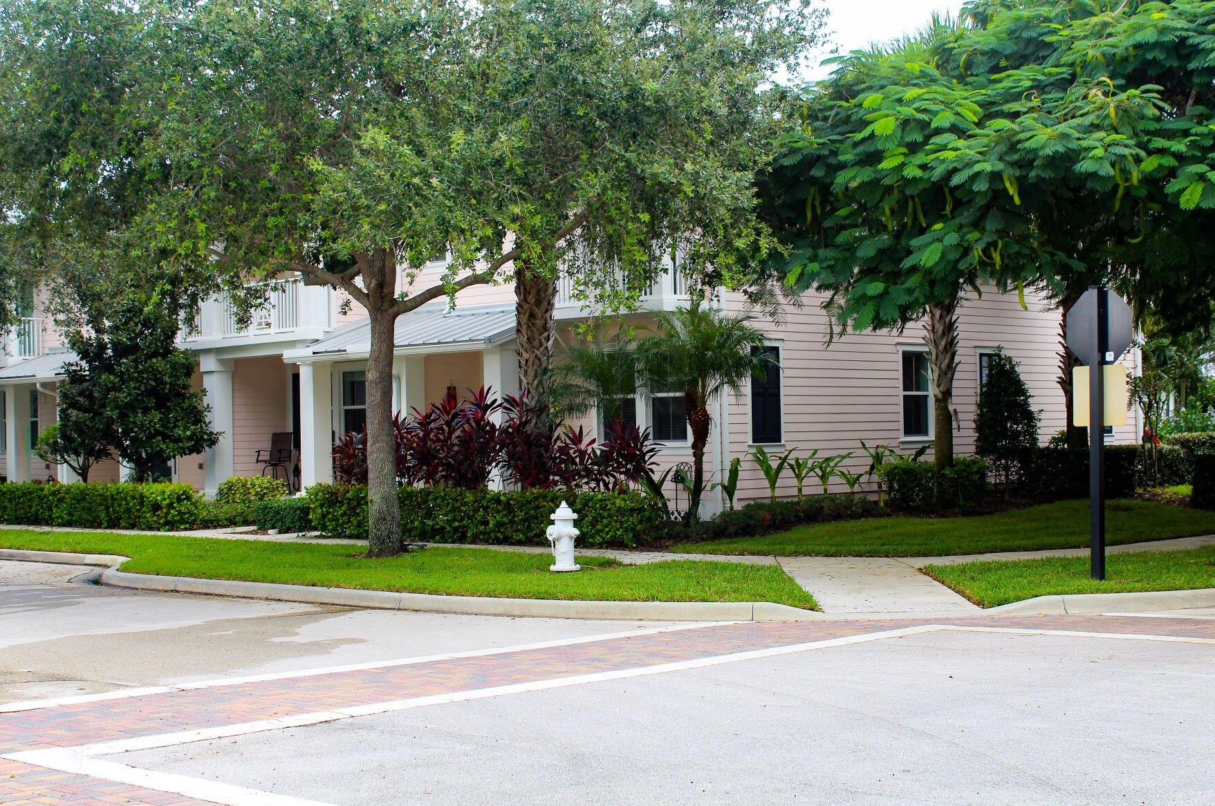 1346 Jeaga Dr, Jupiter FL  33458-8768 exterior