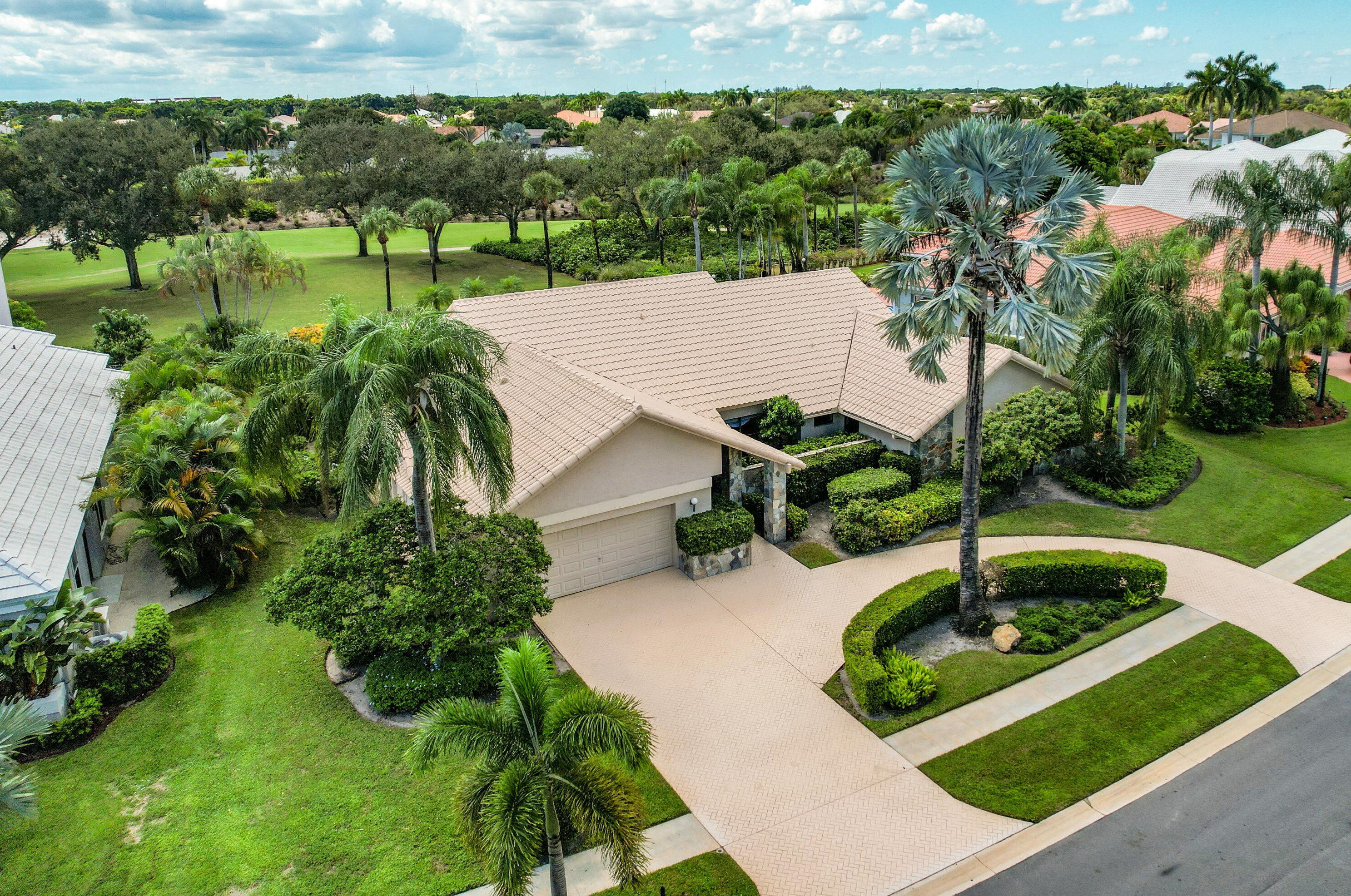 4548 Bocaire Blvd, Boca Raton FL  33487-1155 exterior