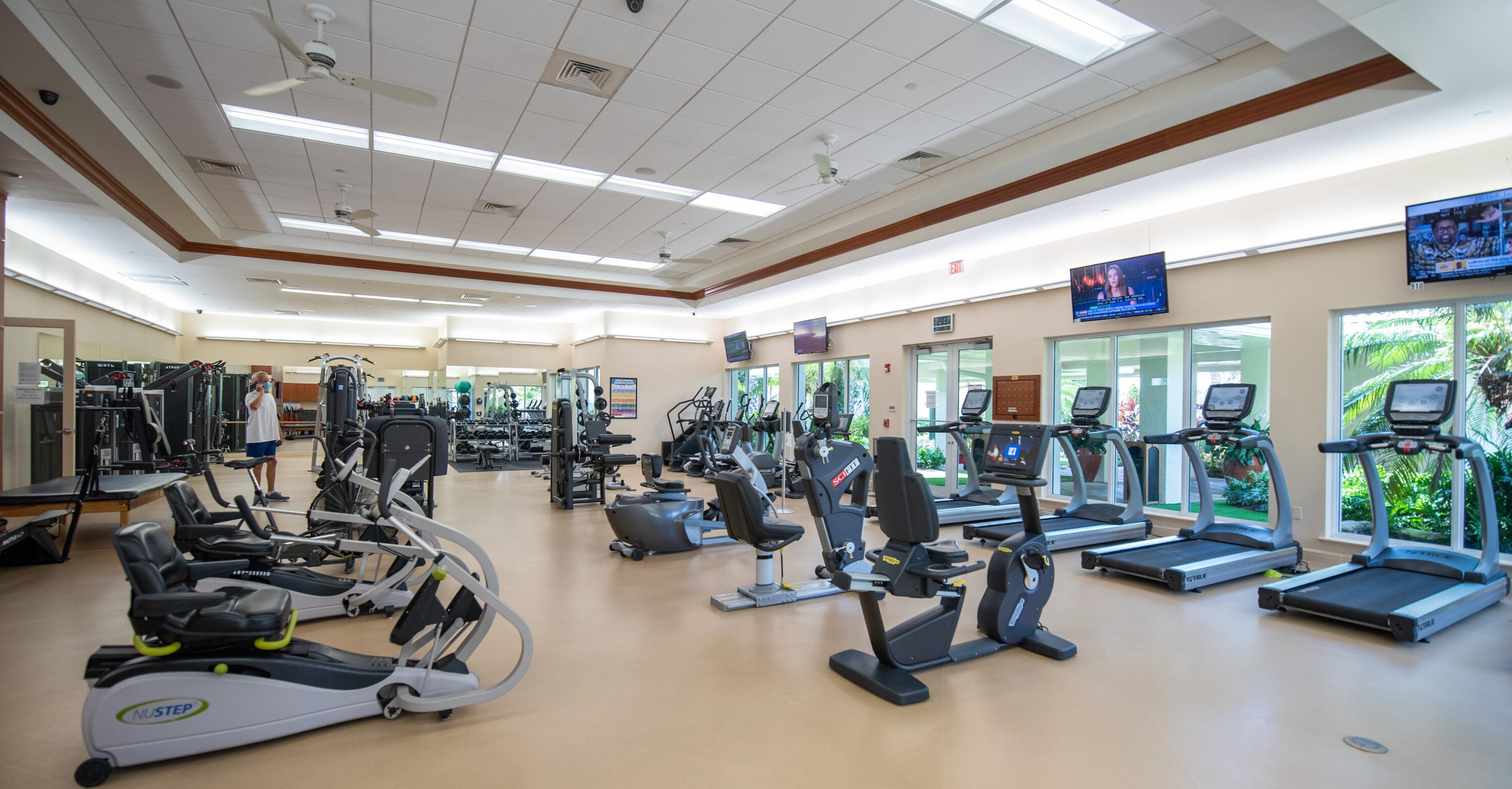 4548 Bocaire Blvd, Boca Raton FL  33487-1155 exterior