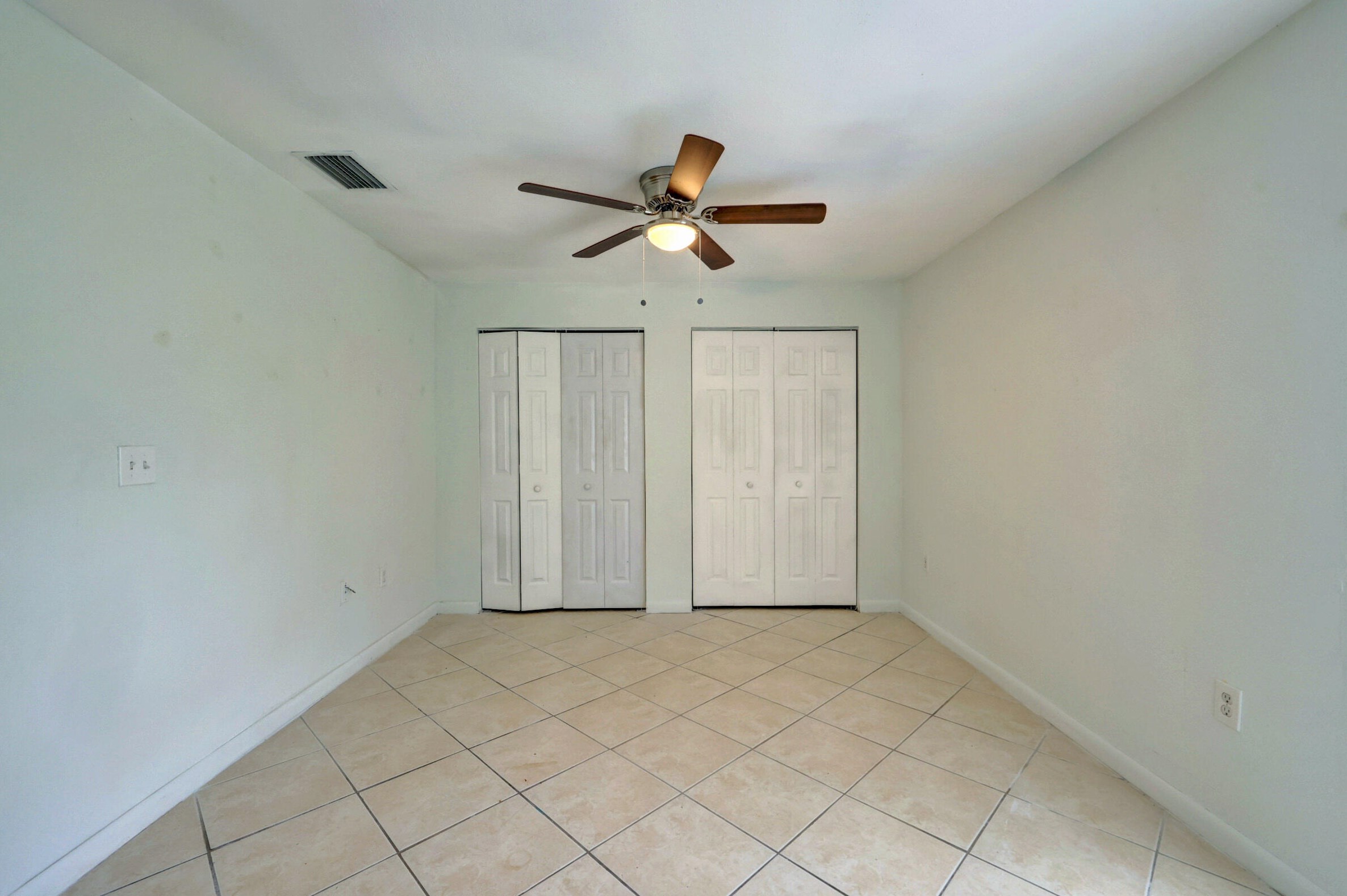 1305 15th Ave, Okeechobee FL  34972-3057 exterior
