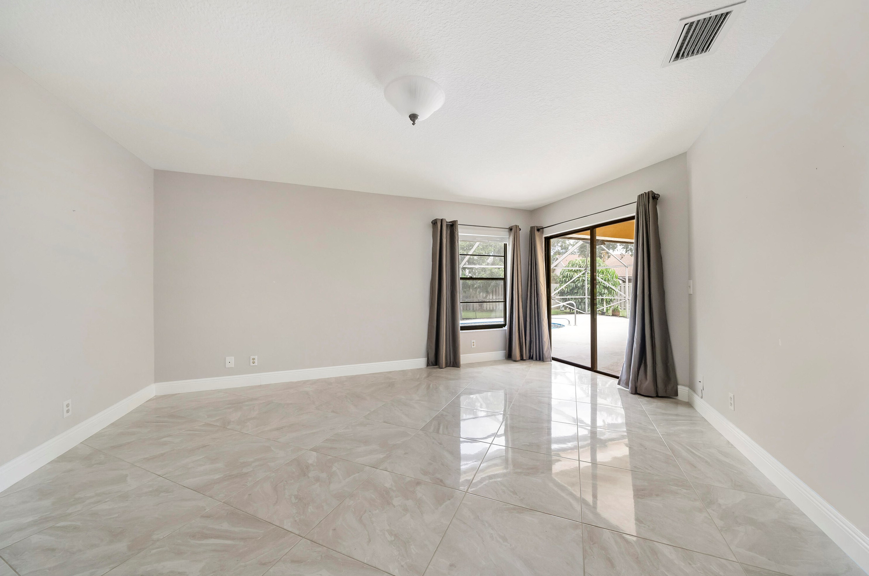8781 Placid Ter, Lake Worth FL  33467-1718 exterior