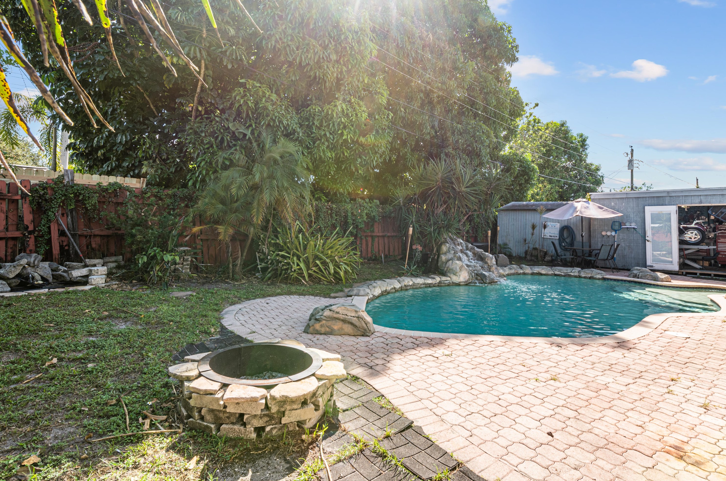 711 64 Ter, Hollywood FL 33023-1239 exterior