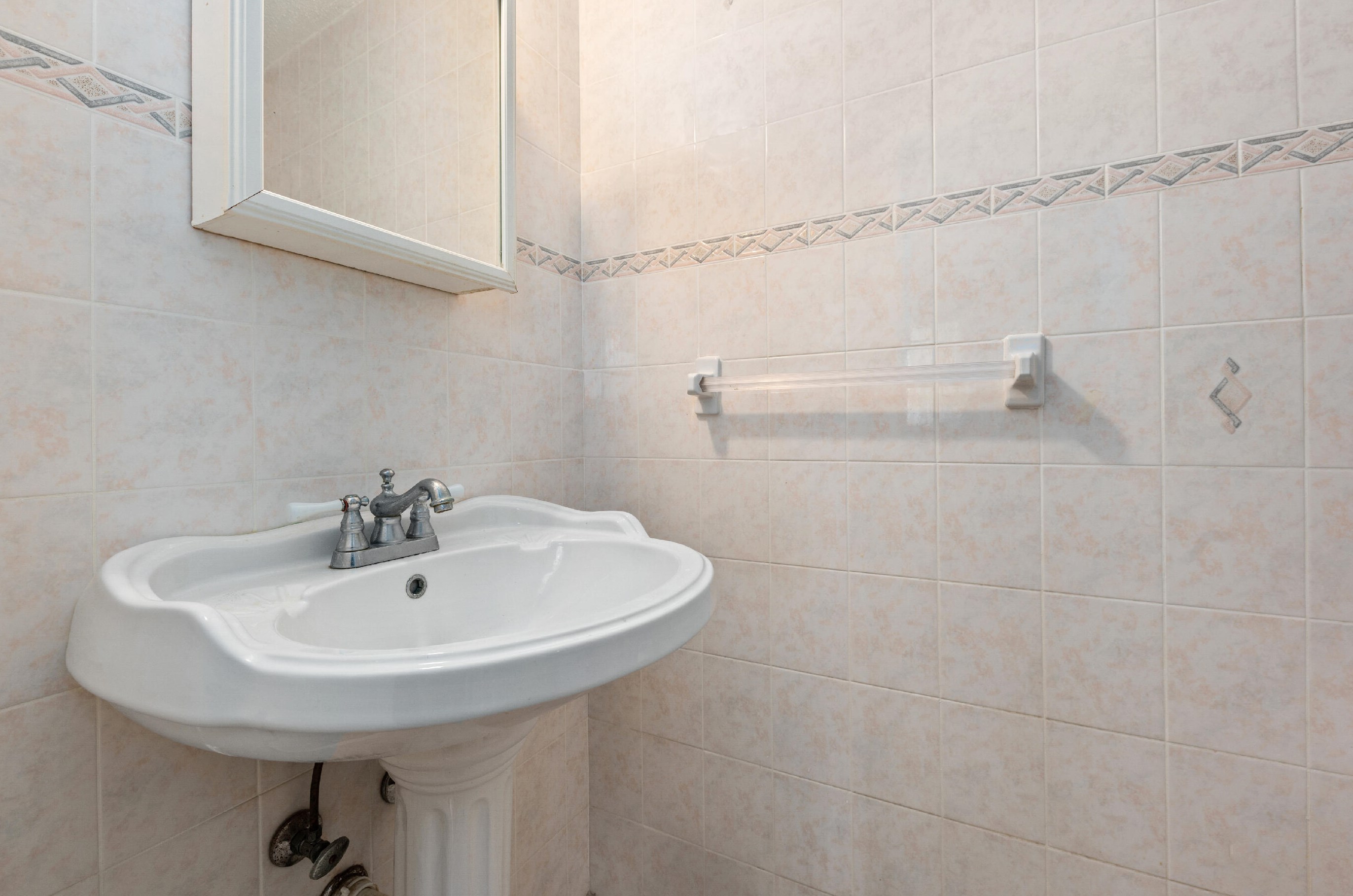 2388 9 Ave, Boynton Beach FL 33435-3139 exterior