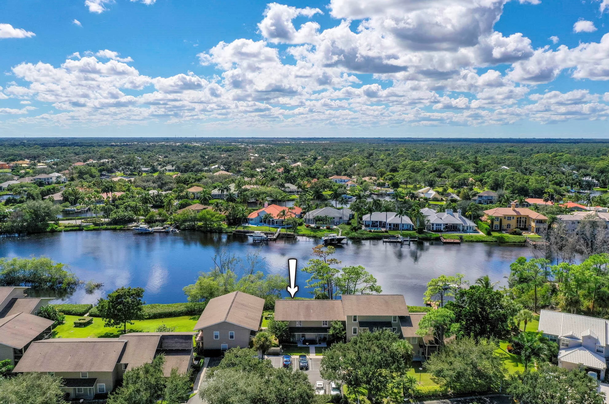 9110 Riverfront Ter, Jupiter FL  33469-3925 exterior