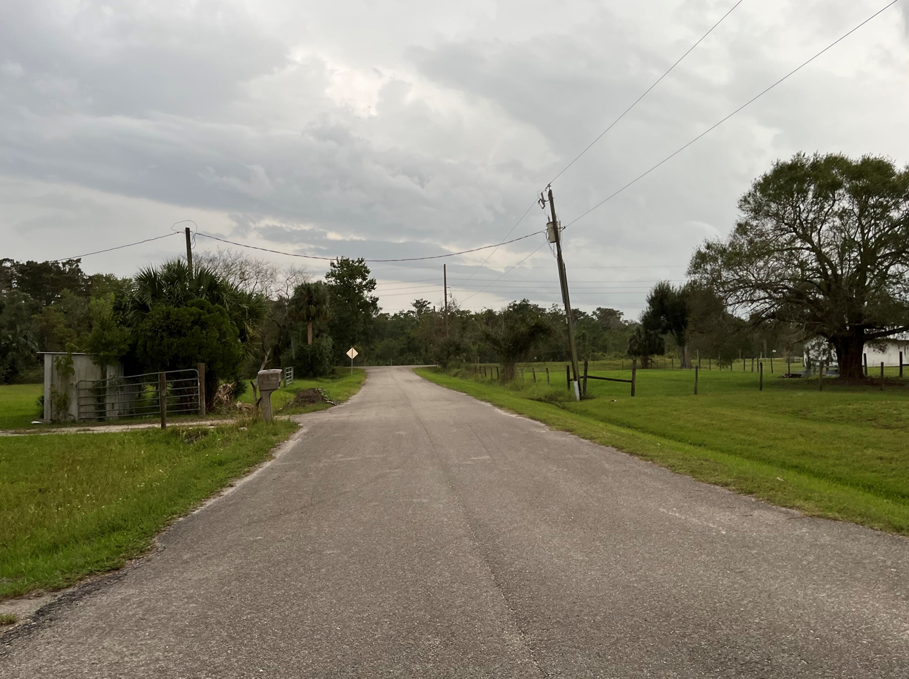 30480 23 Way, Okeechobee FL 34972-6801 exterior