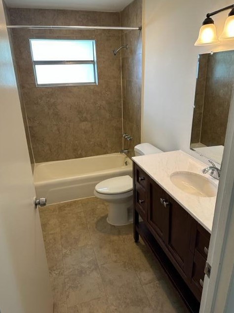 2759 Cambridge Rd, Lake Worth FL  33462-3812 exterior