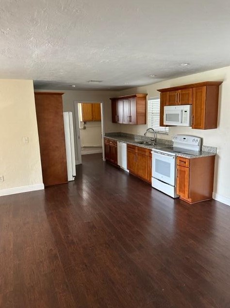 2759 Cambridge Rd, Lake Worth FL  33462-3812 exterior