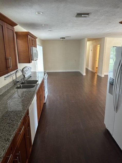 2759 Cambridge Rd, Lake Worth FL  33462-3812 exterior