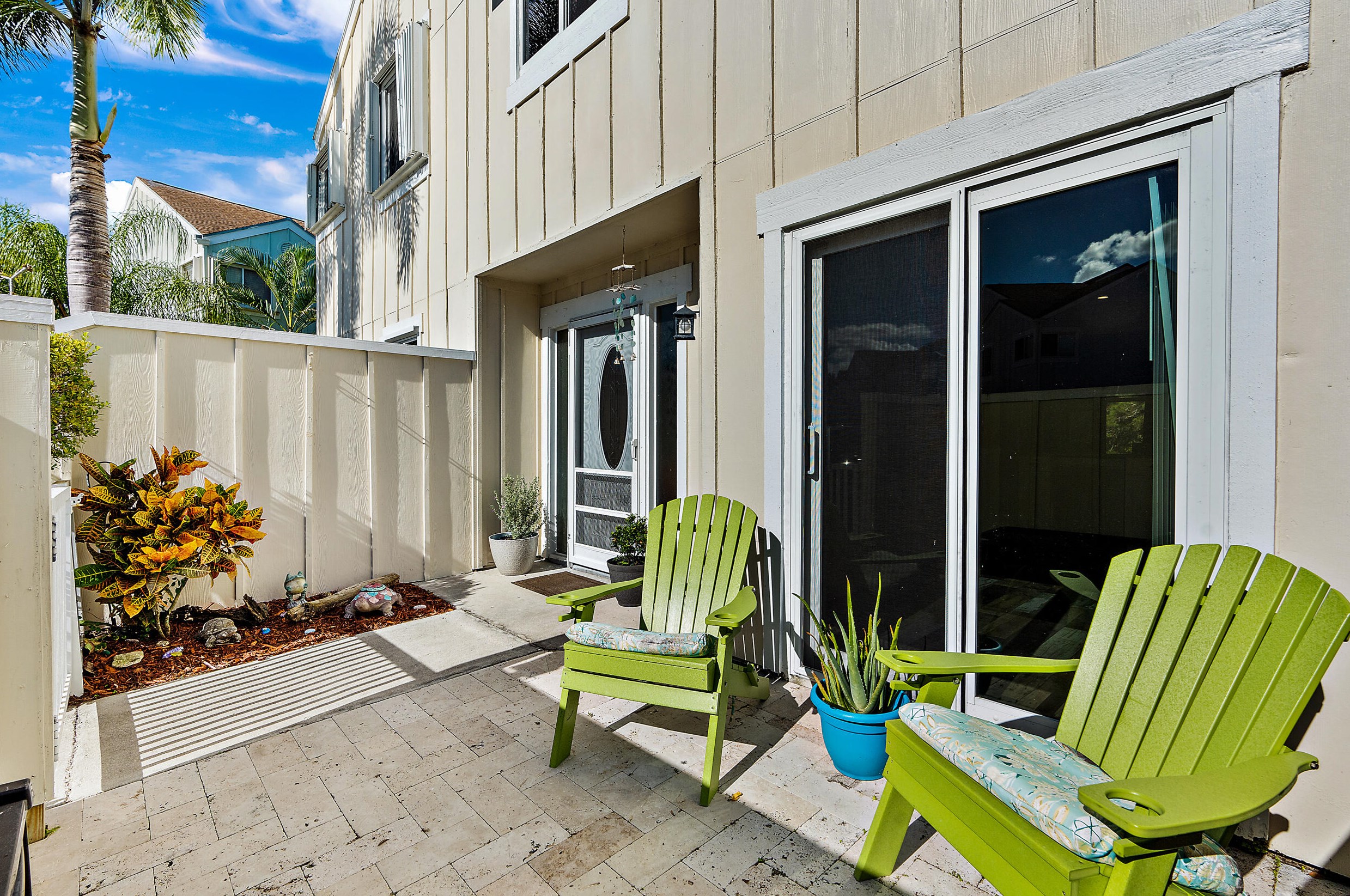 6151 Riverwalk Ln, Jupiter FL  33458-7903 exterior