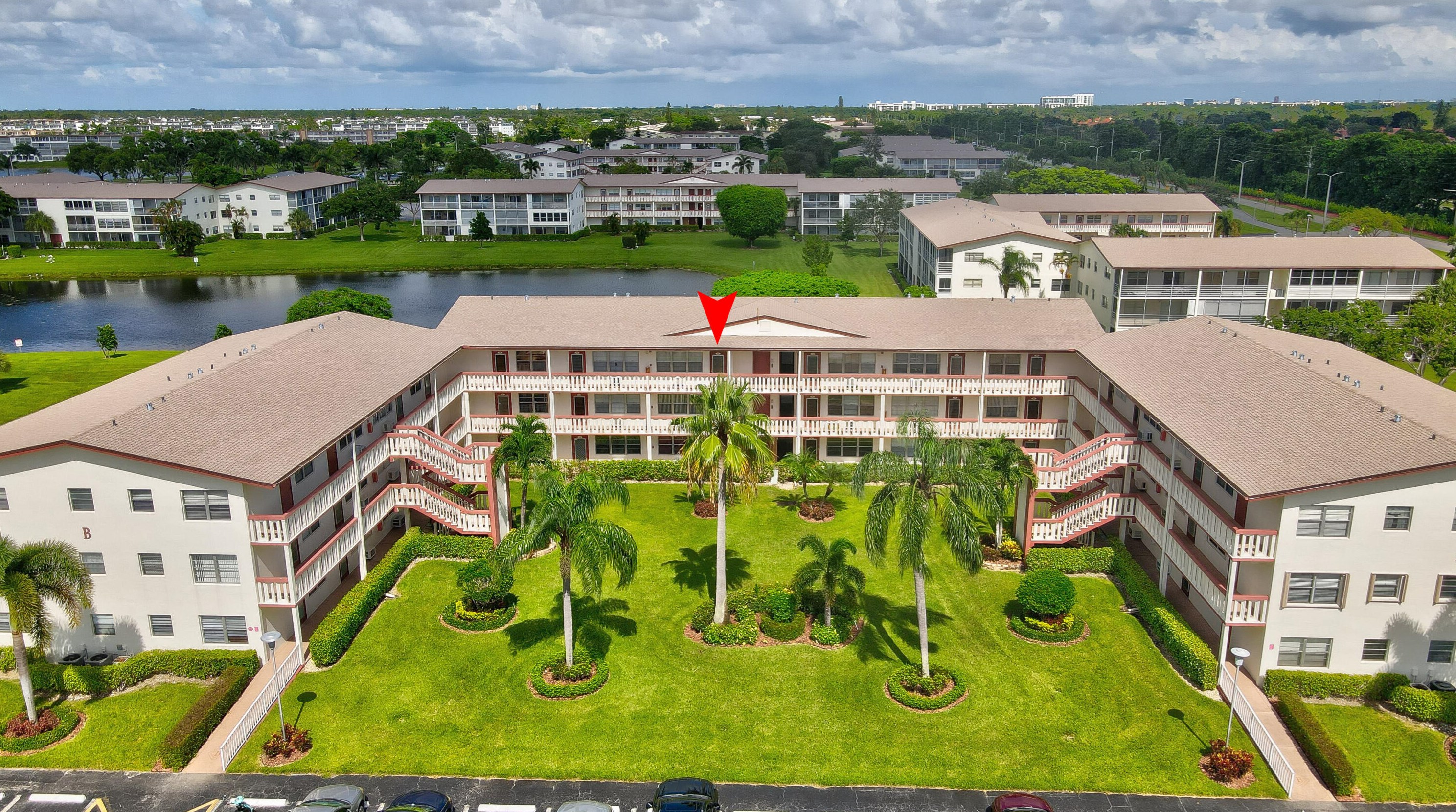 77 Brighton B, Boca Raton FL  33434-2919 exterior