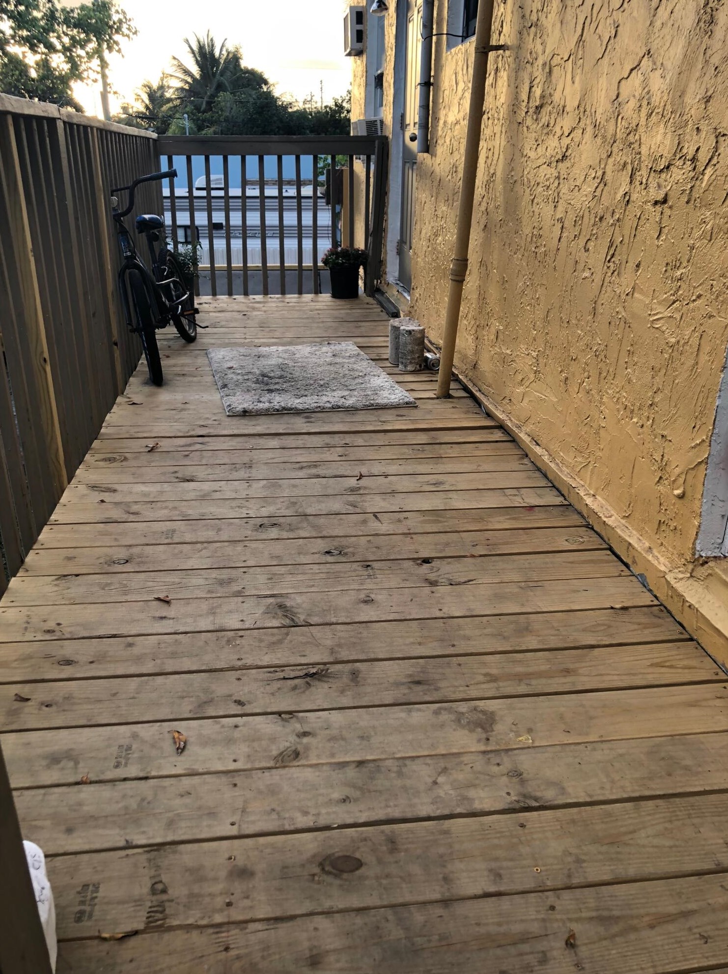 101 D St, Lake Worth FL 33460-2055 exterior