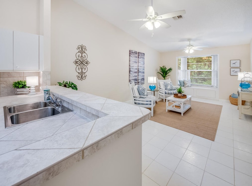 3864 Summer Chase Ct, Lake Worth FL  33467-2459 exterior