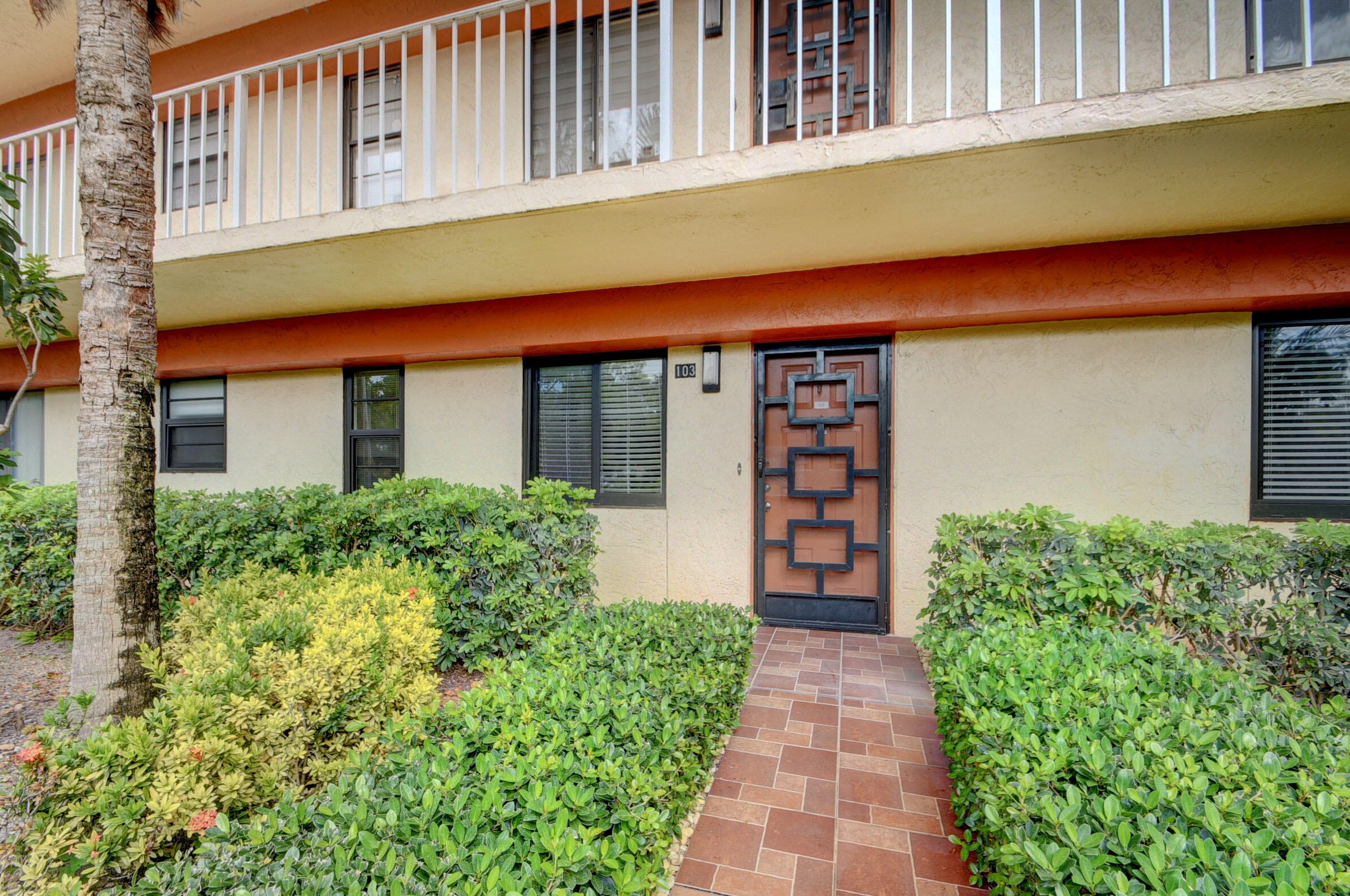 7380 S Oriole Blvd #103, Delray Beach, FL 33446