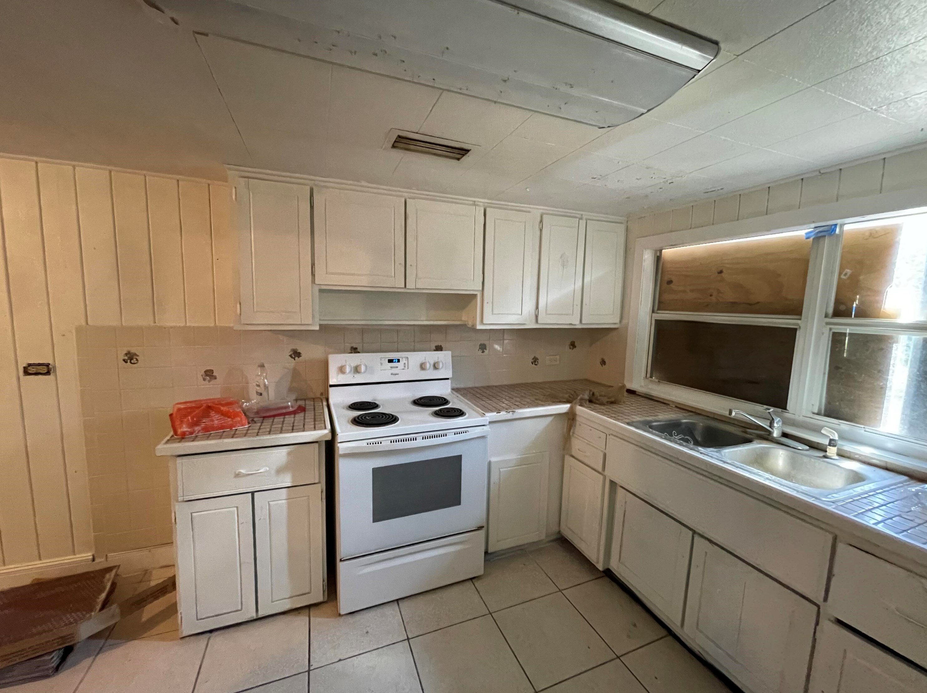 4411 Garner Ct, Fort Pierce FL  34947-1709 exterior