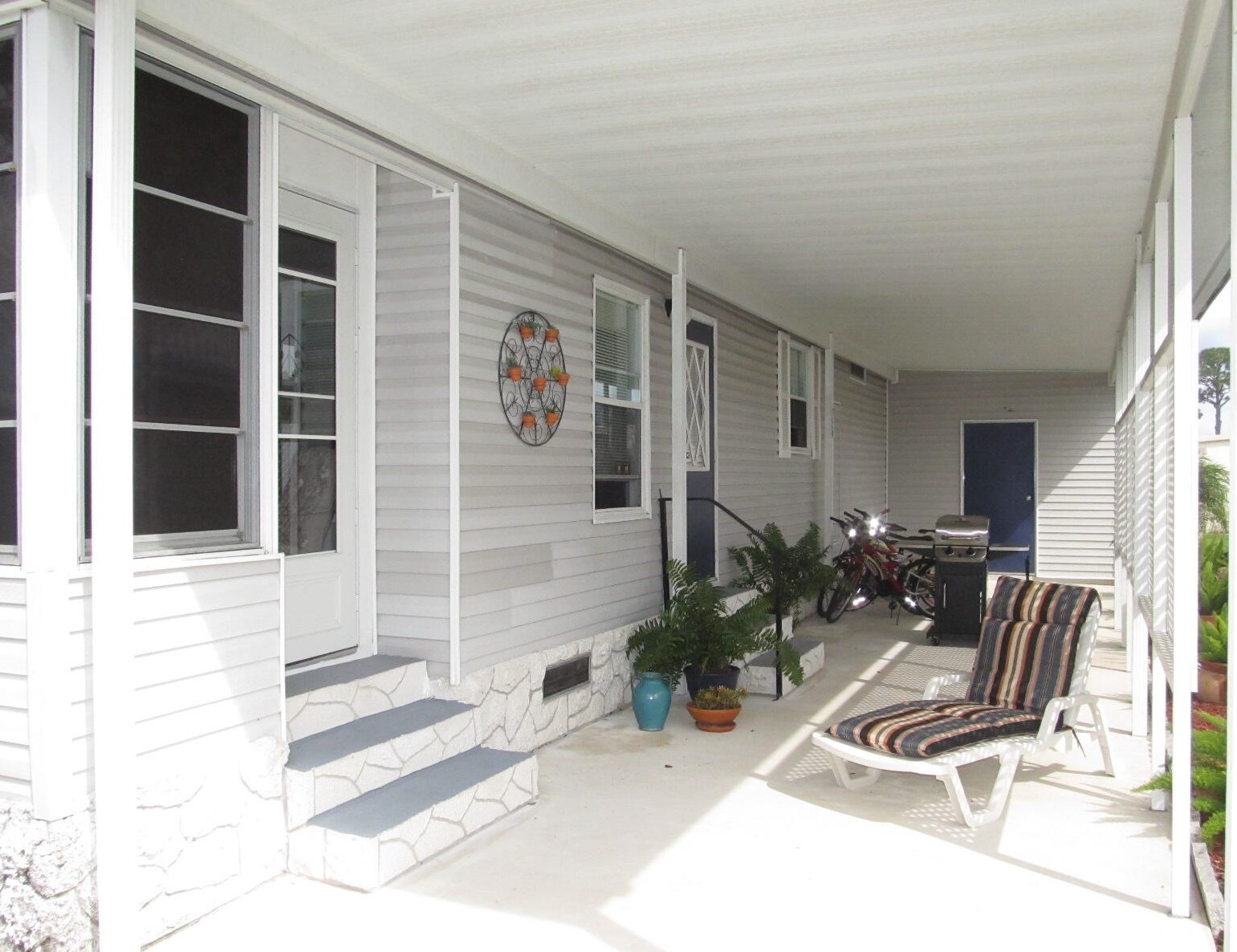 3013 Bimini Bay, Boynton Beach FL  33436-2207 exterior