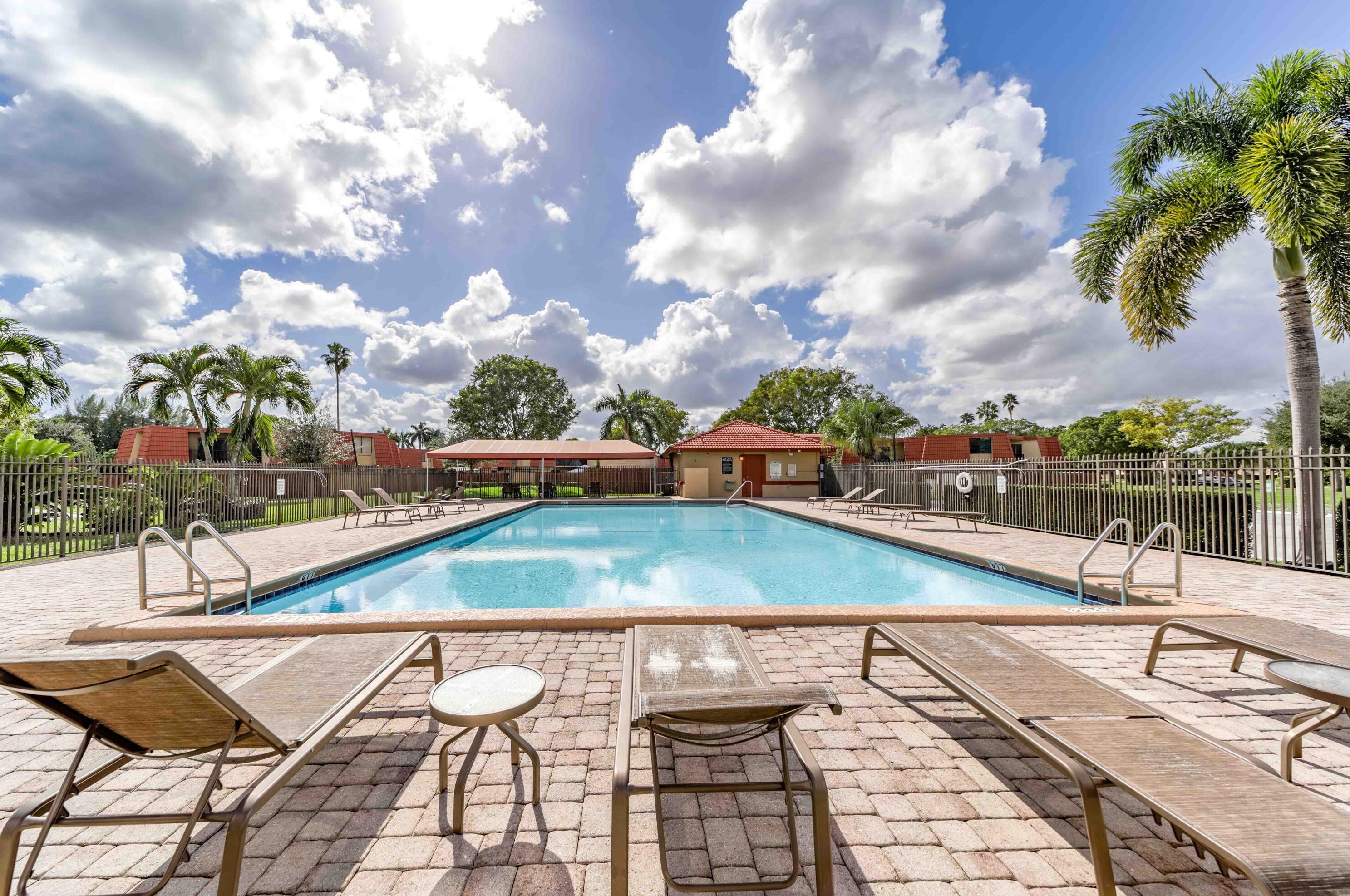 8377 Trent Ct, Boca Raton FL  33433-8314 exterior