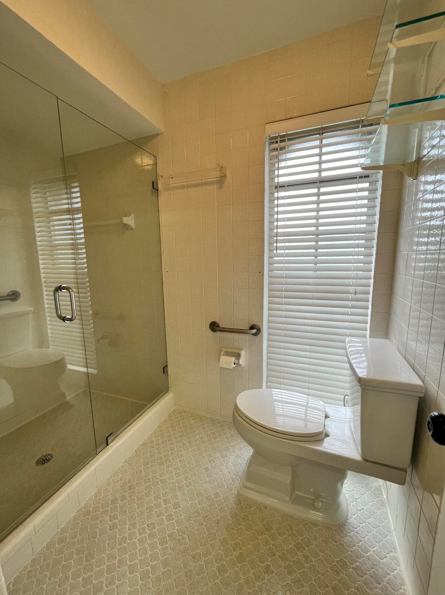 232 Country Club Dr, Lake Worth FL  33462-1114 exterior