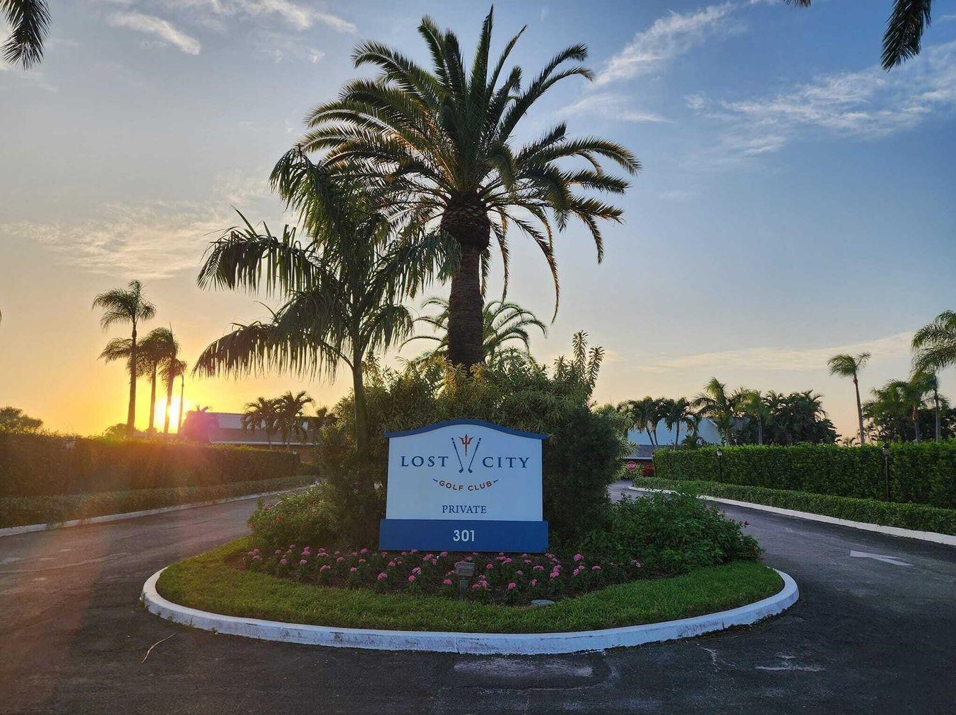 232 Country Club Dr, Lake Worth FL  33462-1114 exterior