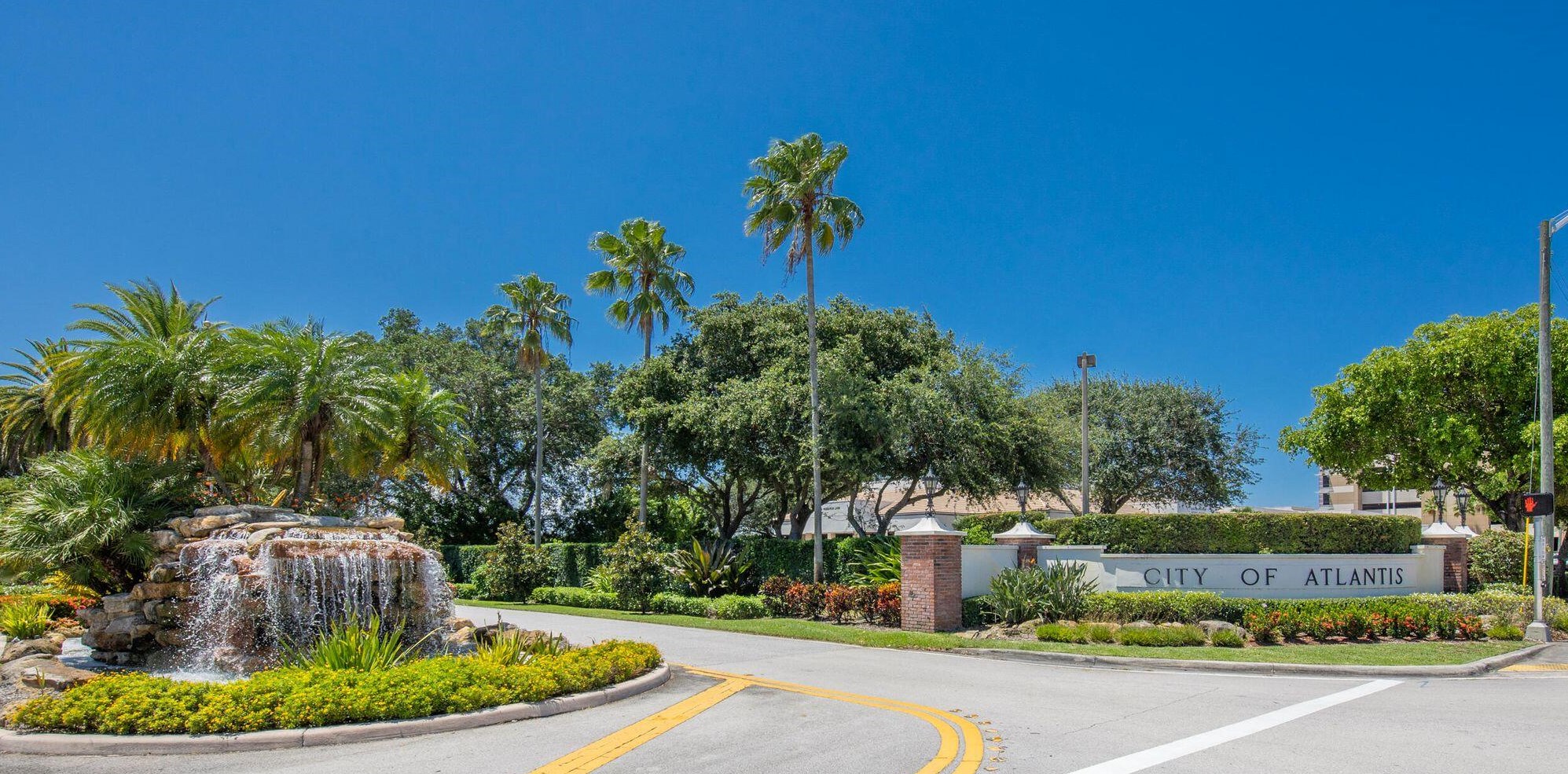 232 Country Club Dr, Lake Worth FL  33462-1114 exterior