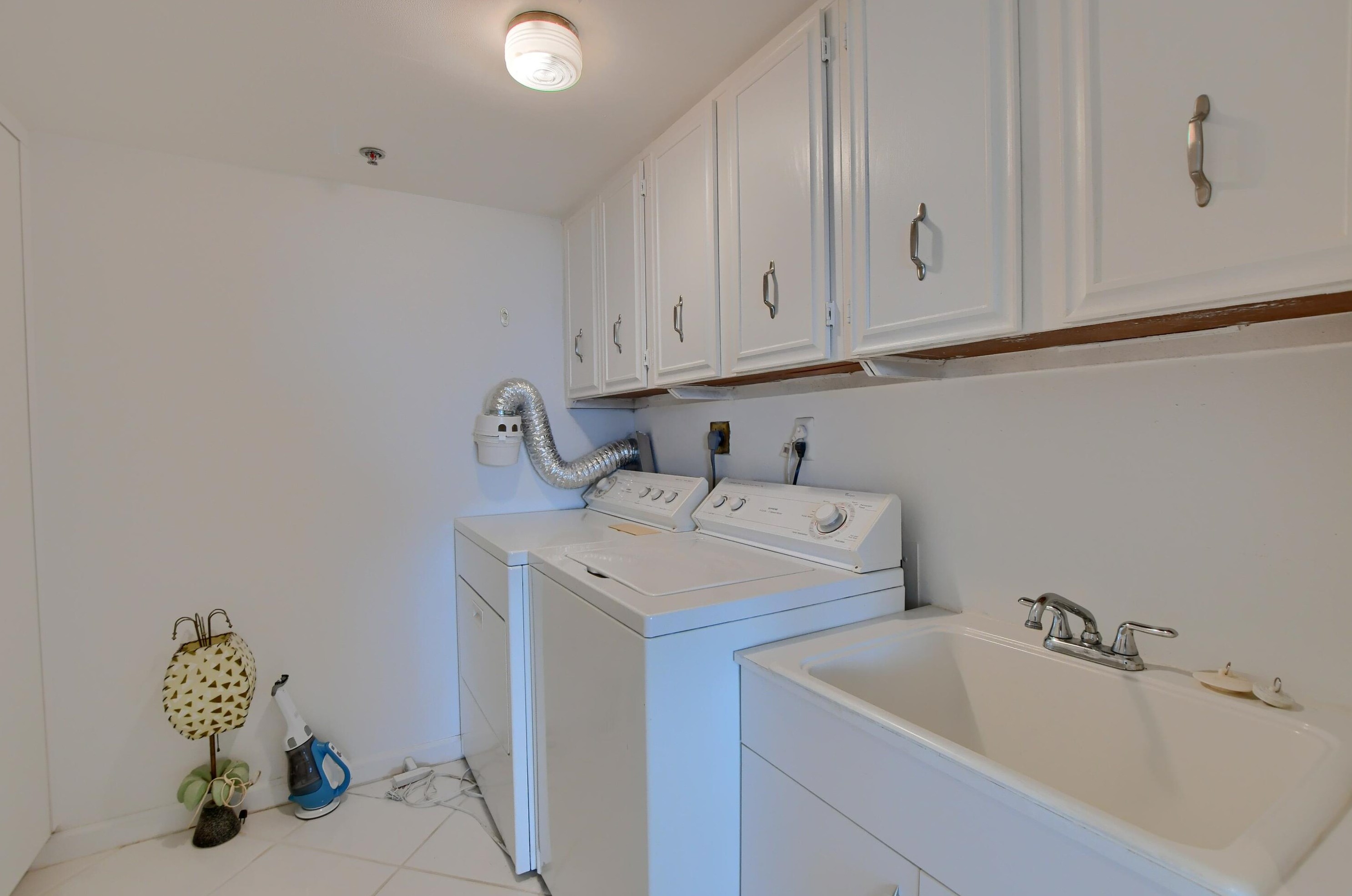 1875 Bridgewood Dr, Boca Raton FL 33434-4146 exterior