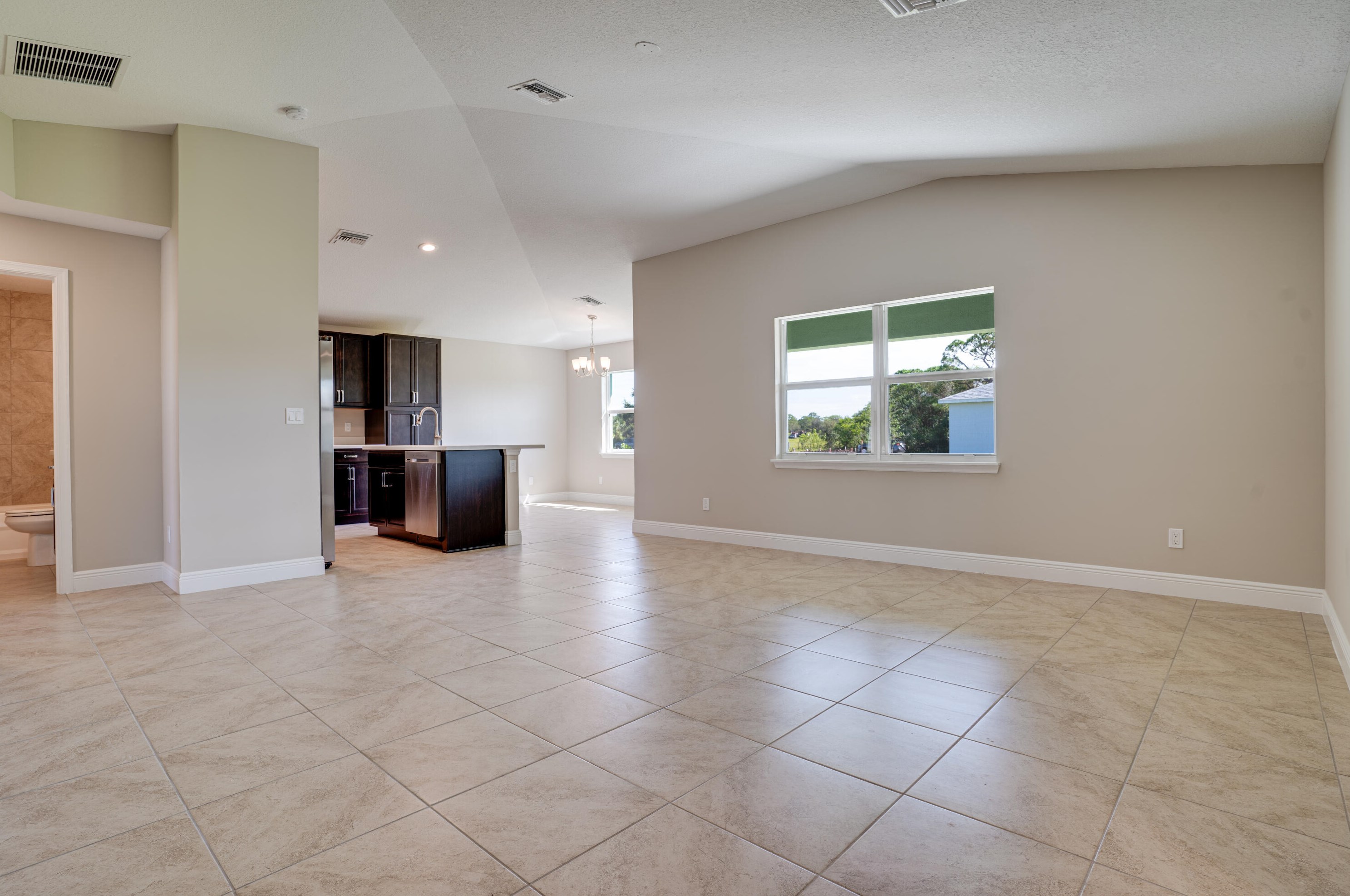 826 39th Ter, Okeechobee FL  34974-3807 exterior