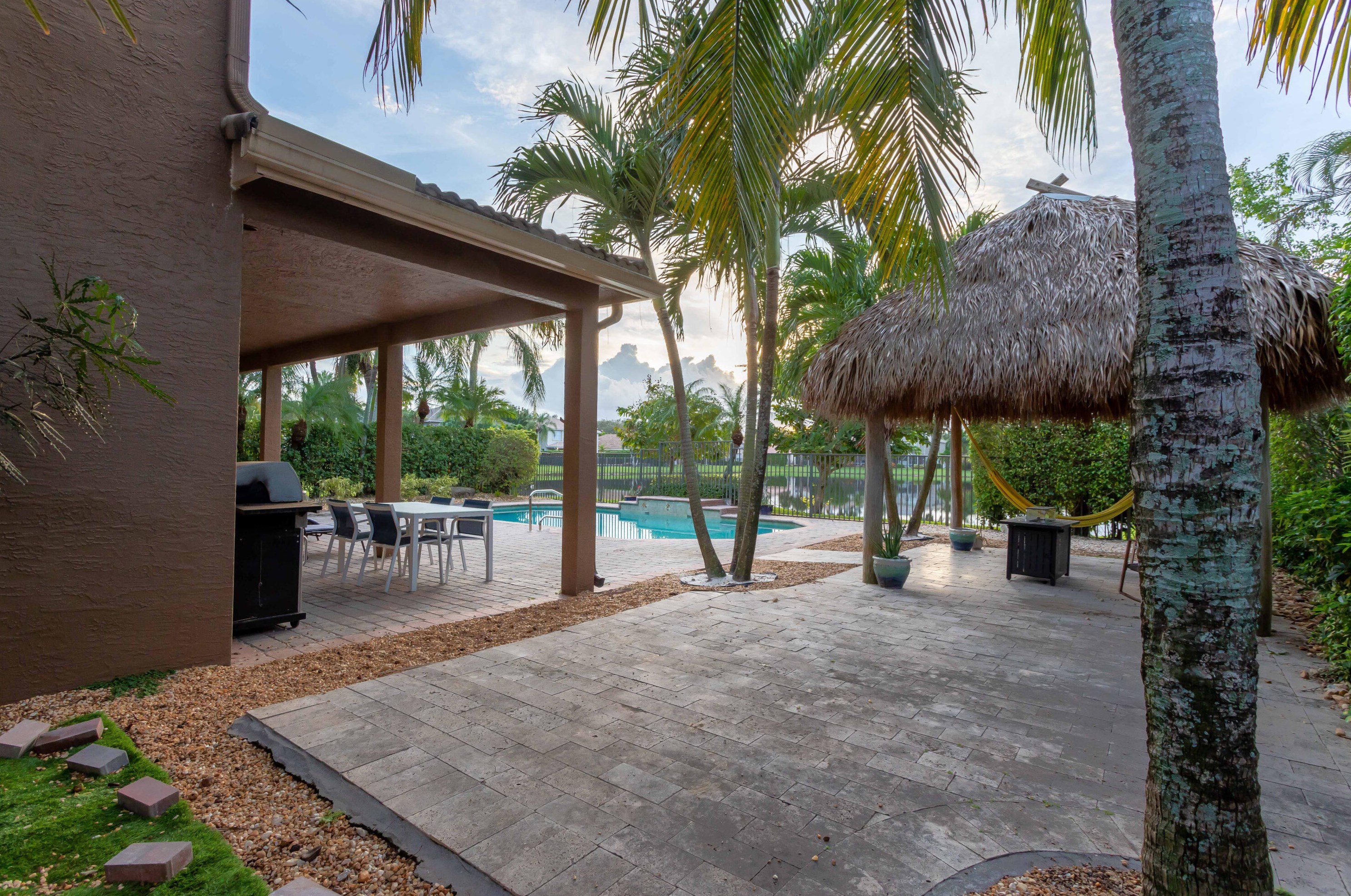 19614 Estuary Dr, Boca Raton FL  33498-6201 exterior