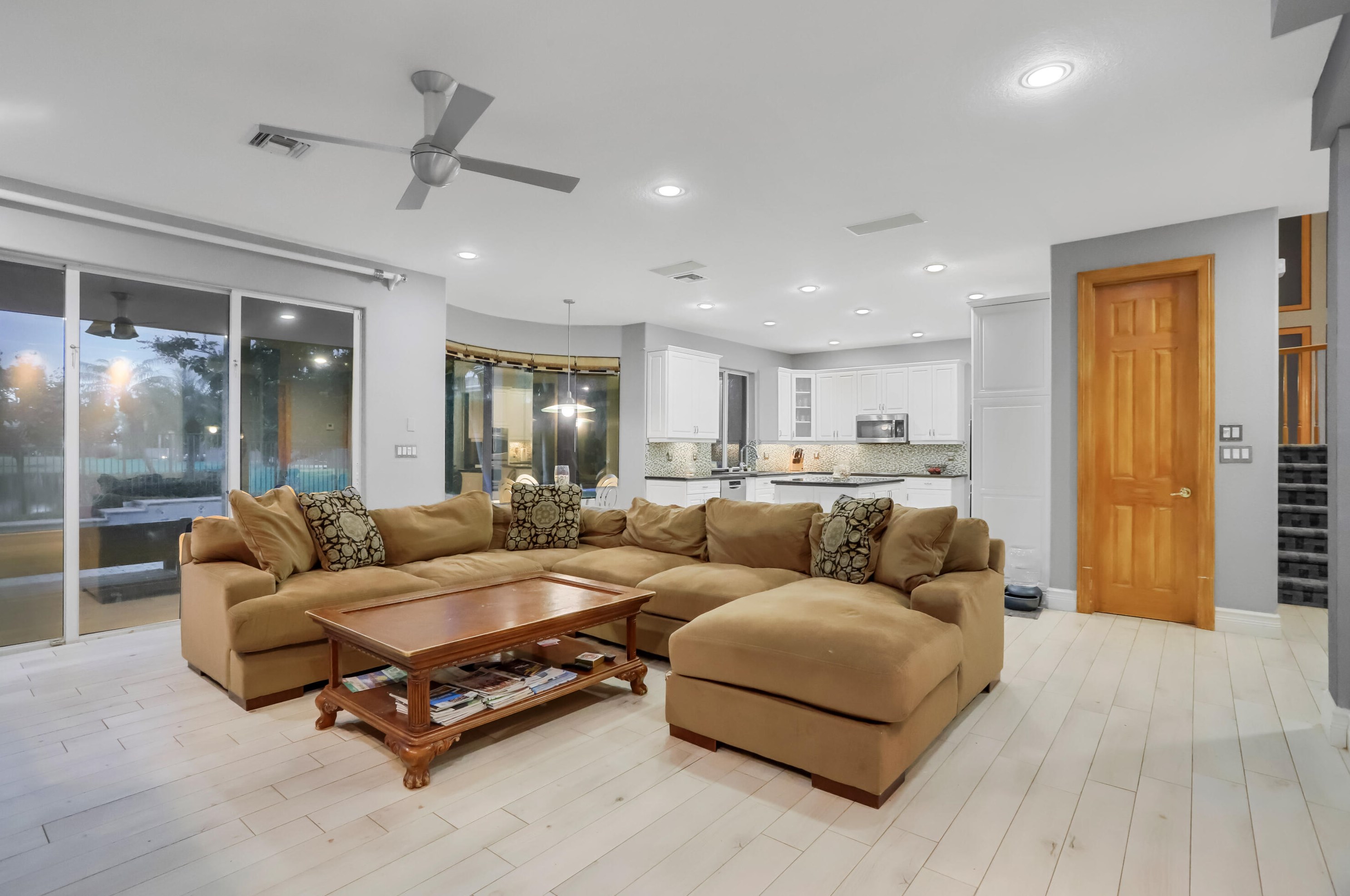 19614 Estuary Dr, Boca Raton FL  33498-6201 exterior