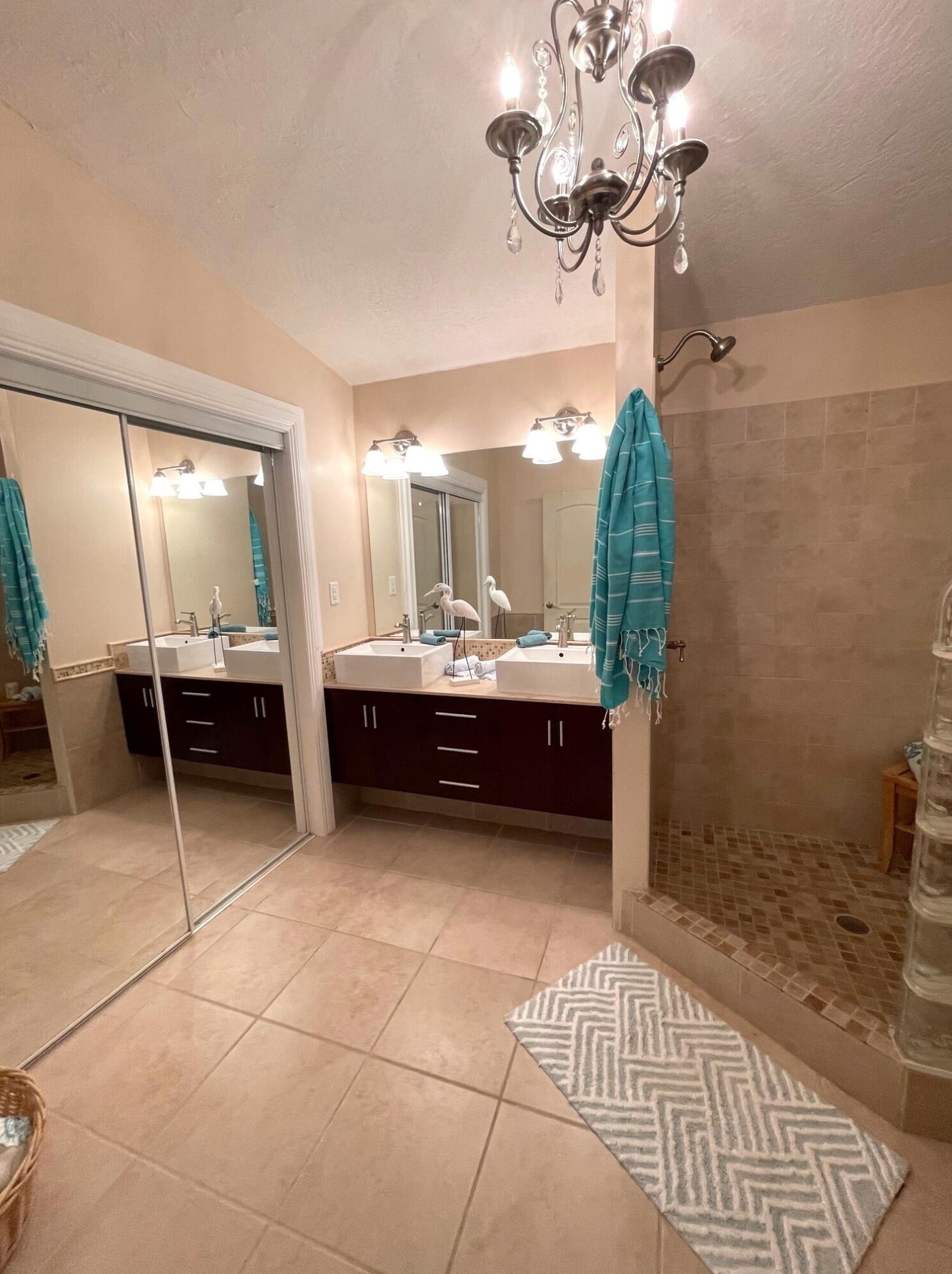111 Mohawk St, Plantation Key FL  33070-2114 exterior
