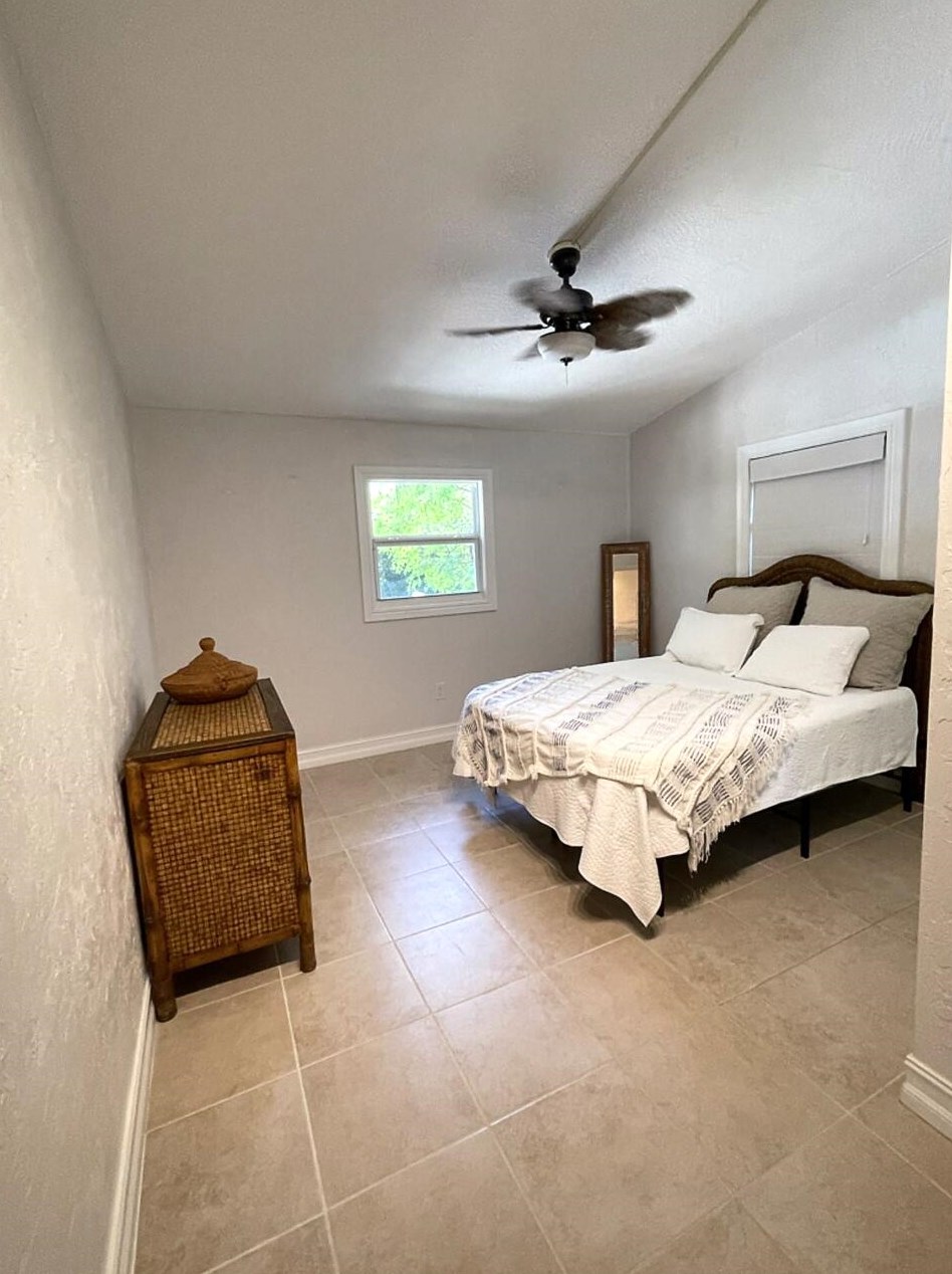 111 Mohawk St, Plantation Key FL  33070-2114 exterior