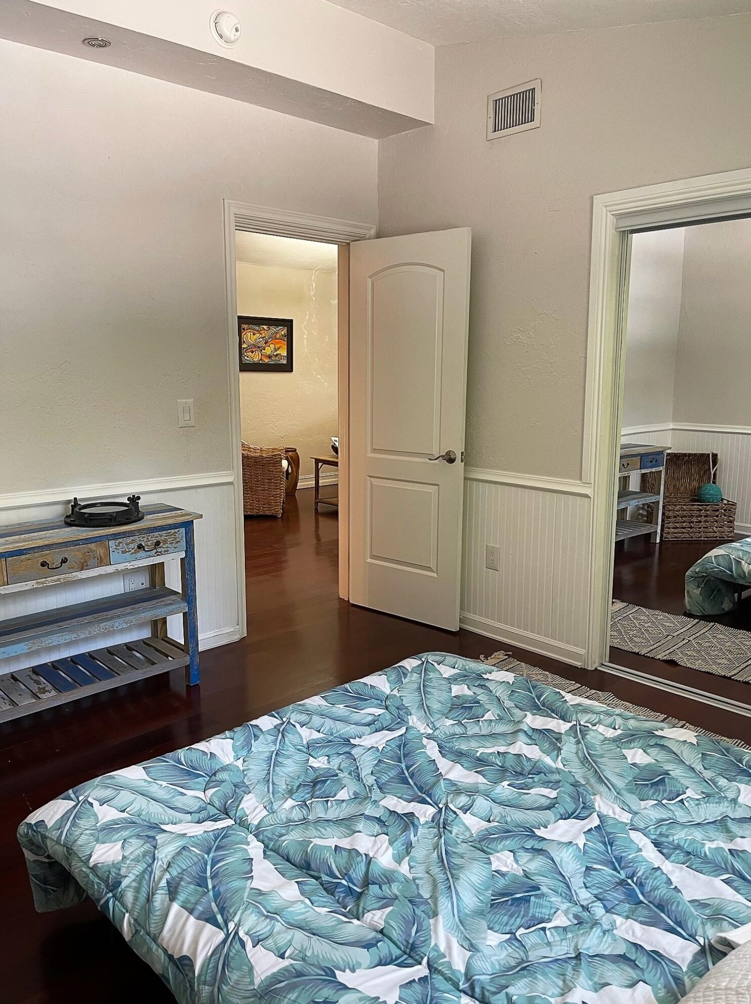 111 Mohawk St, Plantation Key FL  33070-2114 exterior