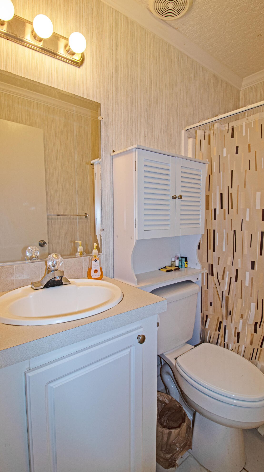7698 Swan Ave, Hobe Sound FL  33455-5947 exterior
