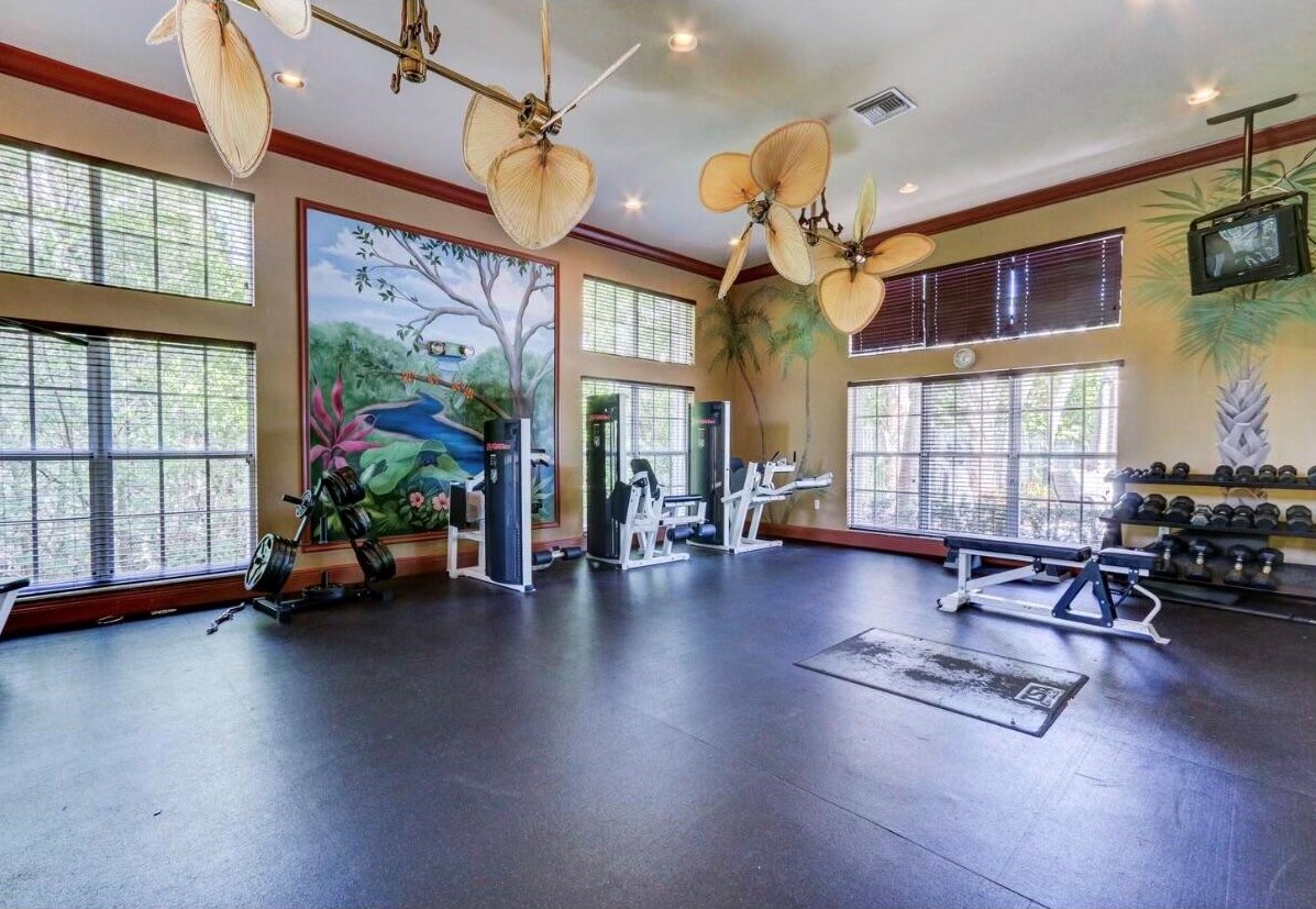 500 Scotia Dr, Lake Worth FL  33462-7010 exterior