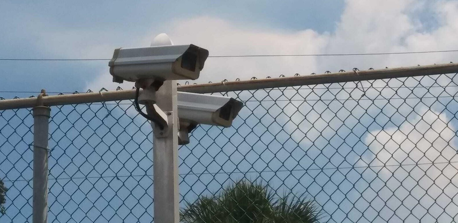 720 Dixie Hwy, Lake Worth FL  33462-1865 exterior