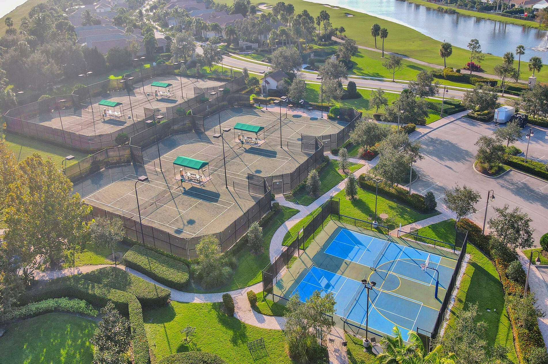 228 Carina Dr, Jupiter FL  33478-5454 exterior