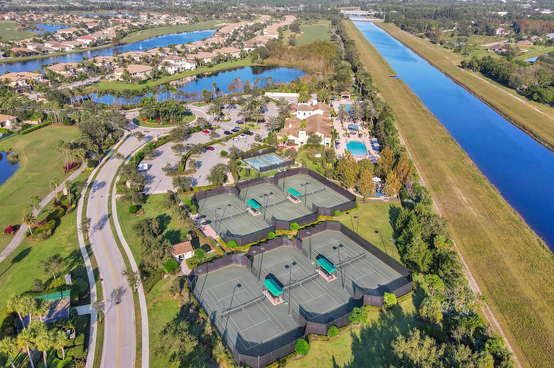 228 Carina Dr, Jupiter FL  33478-5454 exterior