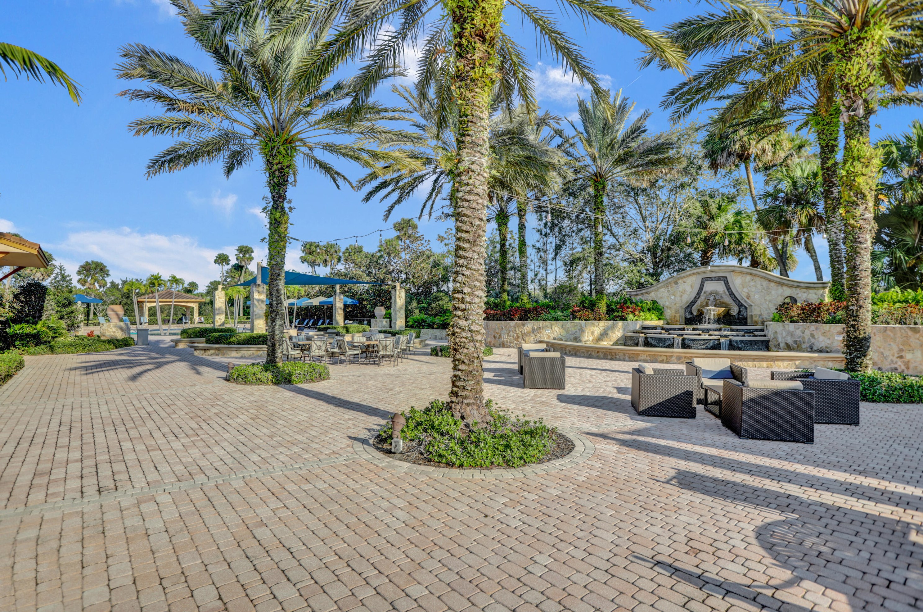 228 Carina Dr, Jupiter FL  33478-5454 exterior