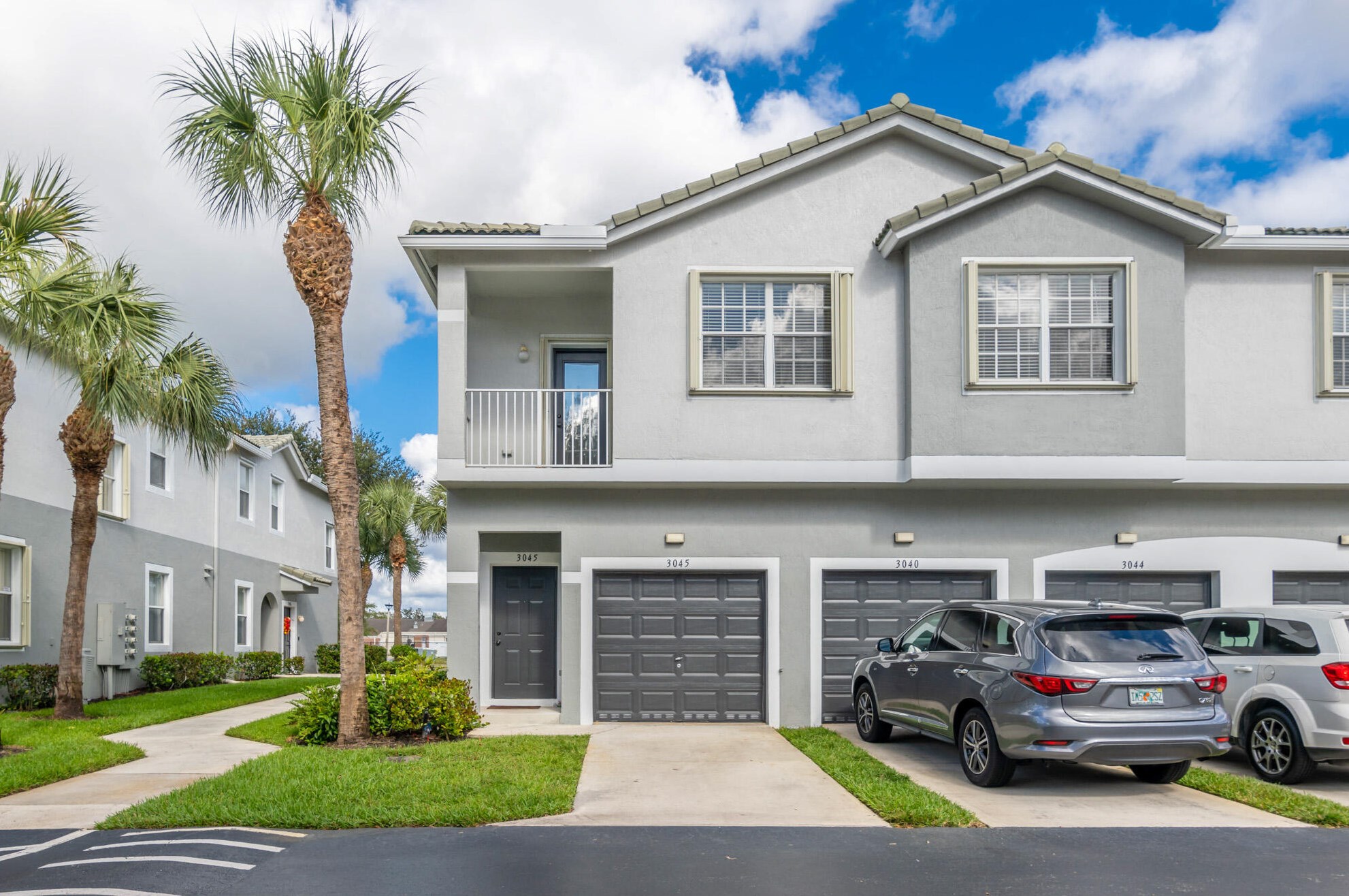 3045 Grandiflora Dr, Lake Worth FL  33467-2087 exterior