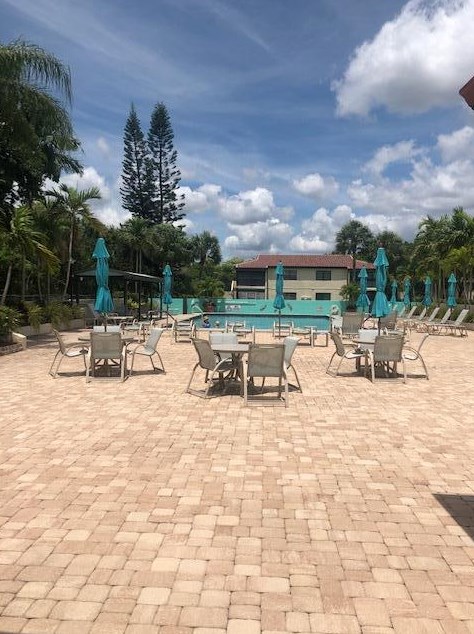 21839 Arriba Real, Boca Raton FL 33433-3190 exterior