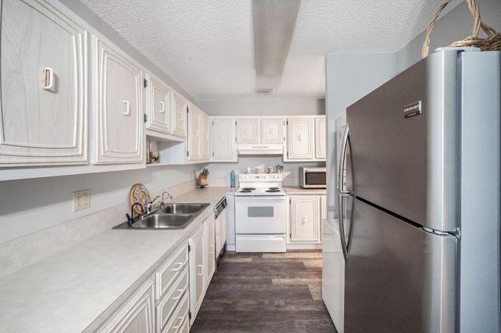 8793 Warwick Dr, Boca Raton FL  33433-1808 exterior