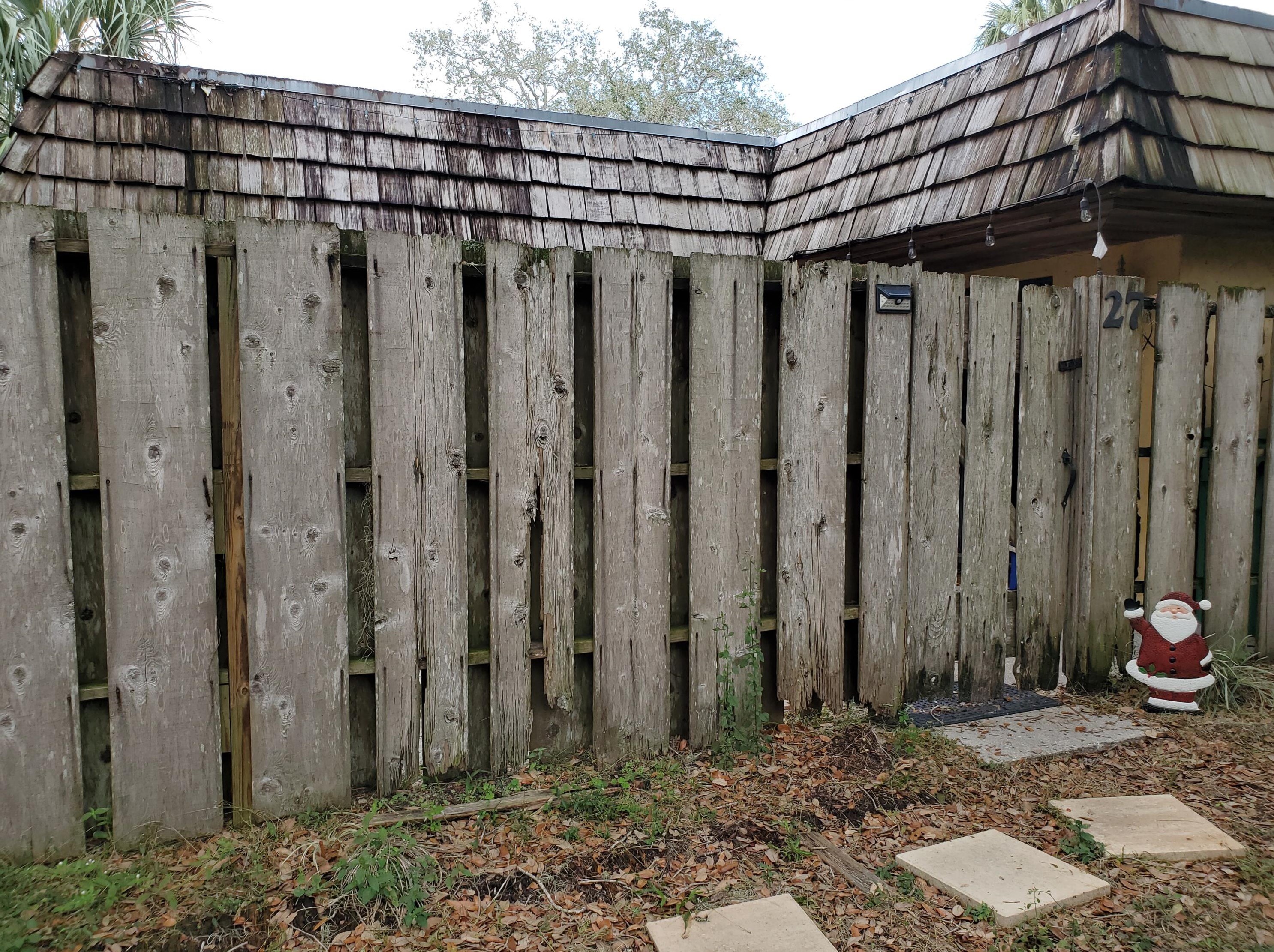 2201 28th St, Okeechobee FL  34974-5703 exterior