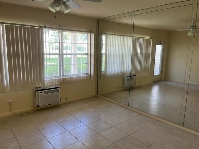 50 Mansfield B, Boca Raton FL  33434-2415 exterior